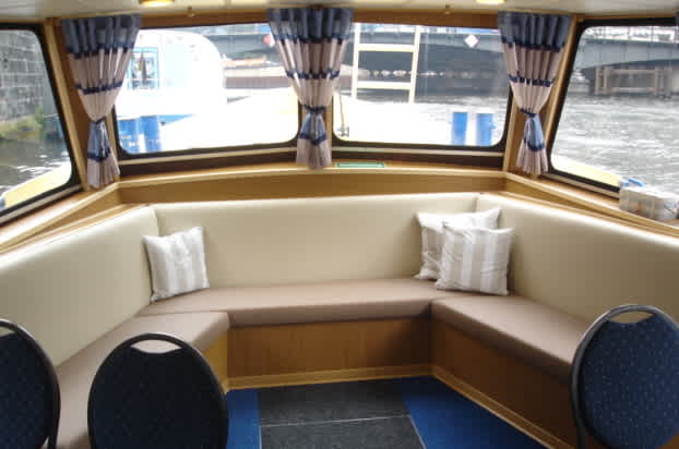 Lounge area in the bow of the Bon Ami ship