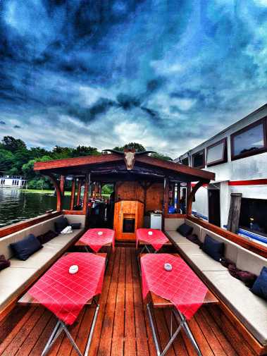 Foredeck with lounge area and tables