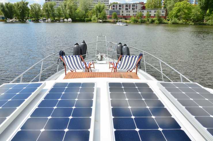Solar cells on the upper deck of the Maxima