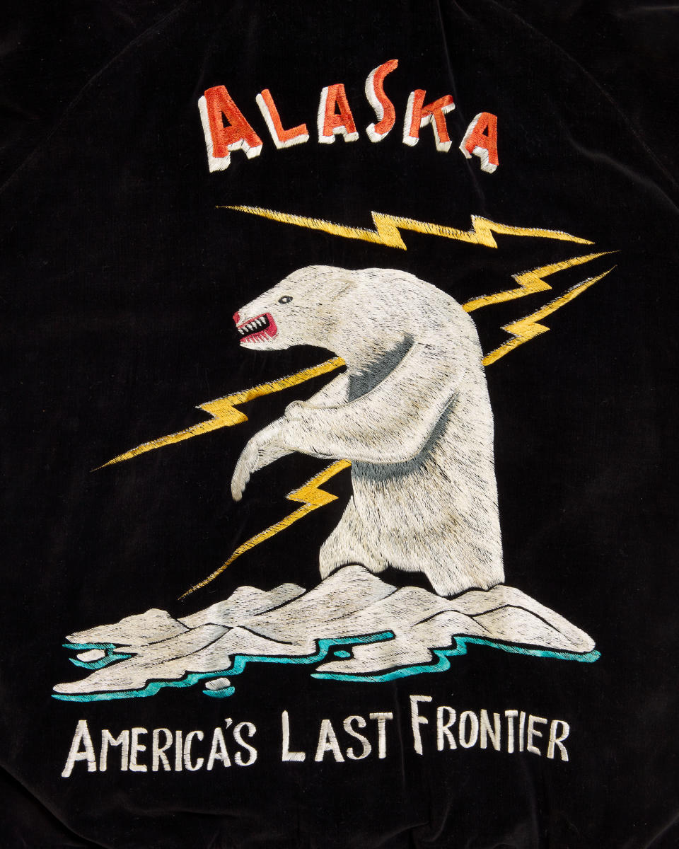 Vintage Sukajan Alaska Souvenir Jacket