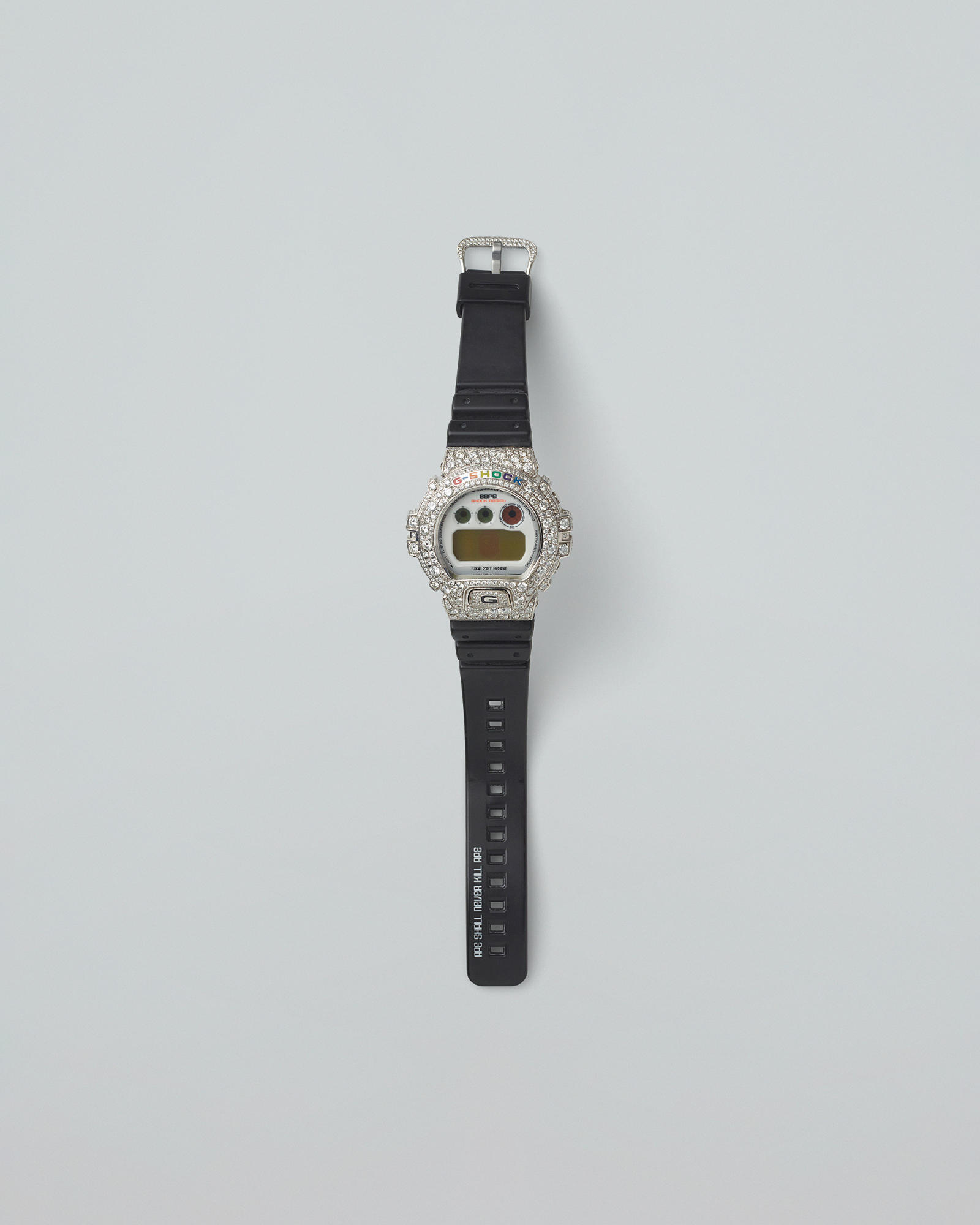 Casio-G-Shock-Bape-DW-6900-White-Gold-and-Diamond-Unauthorized-5