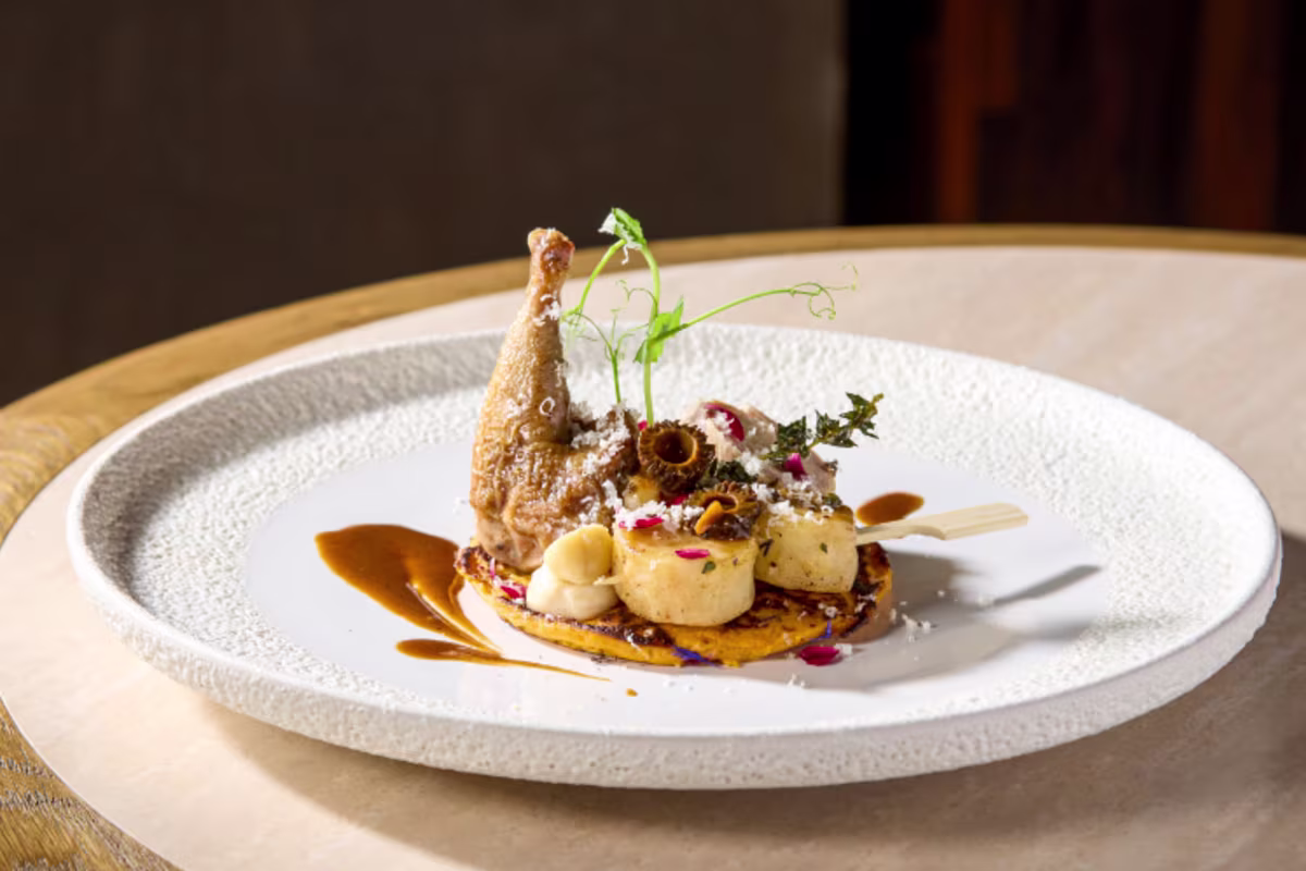 han-ban-fx-gebraden-patrijs-met-zoete-aardappel-blini-2607-747x498