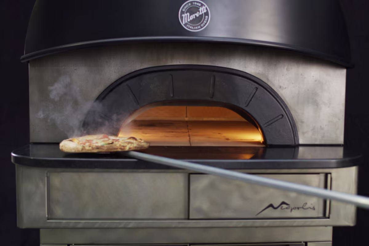 Horeca concept Pizza Moretti beeld
