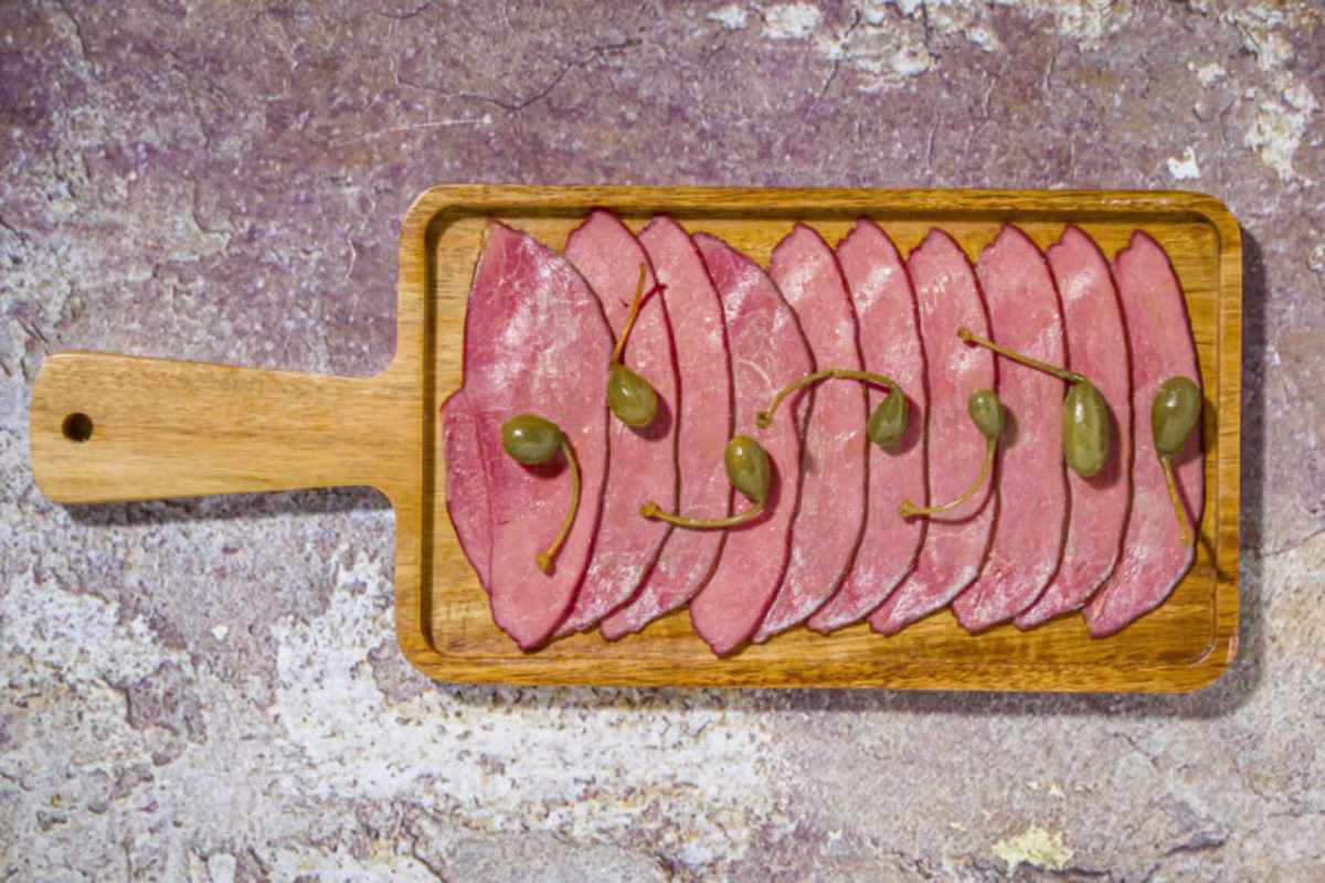 Beeld Wild charcuterie