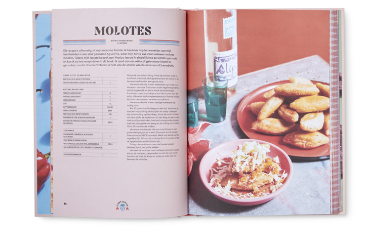 Sfeerbeeld van opengeslagen boek Comida Mexicana