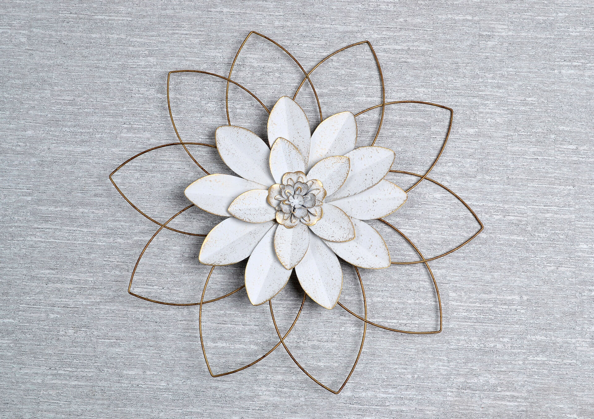 Shop Metal Floral Wall Décor | Bachman's