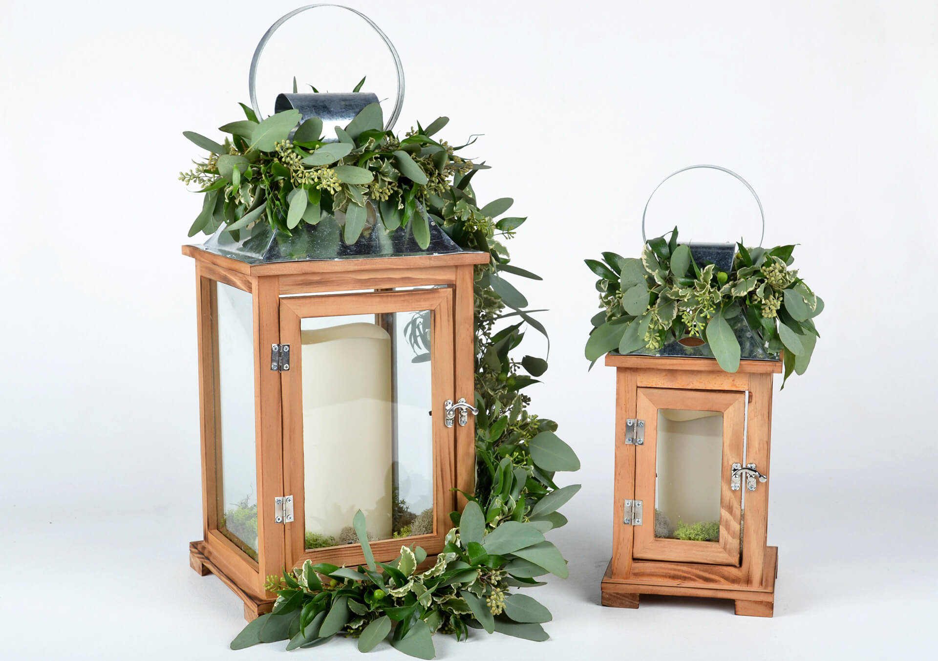 Floral Sympathy Lanterns And Candles For Funerals Bachman's