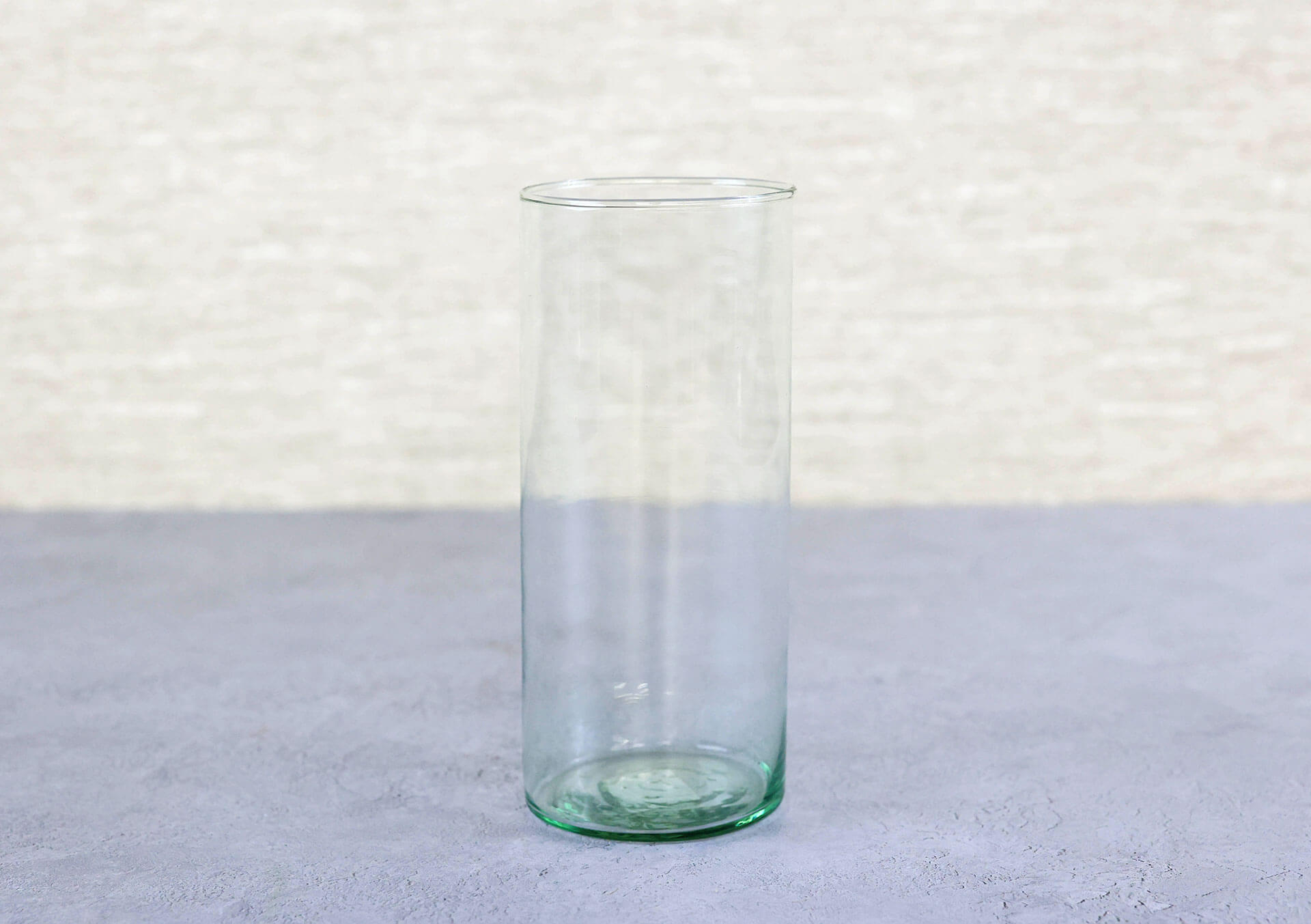 Glass Cylinder Vase, image size:1920x1353
