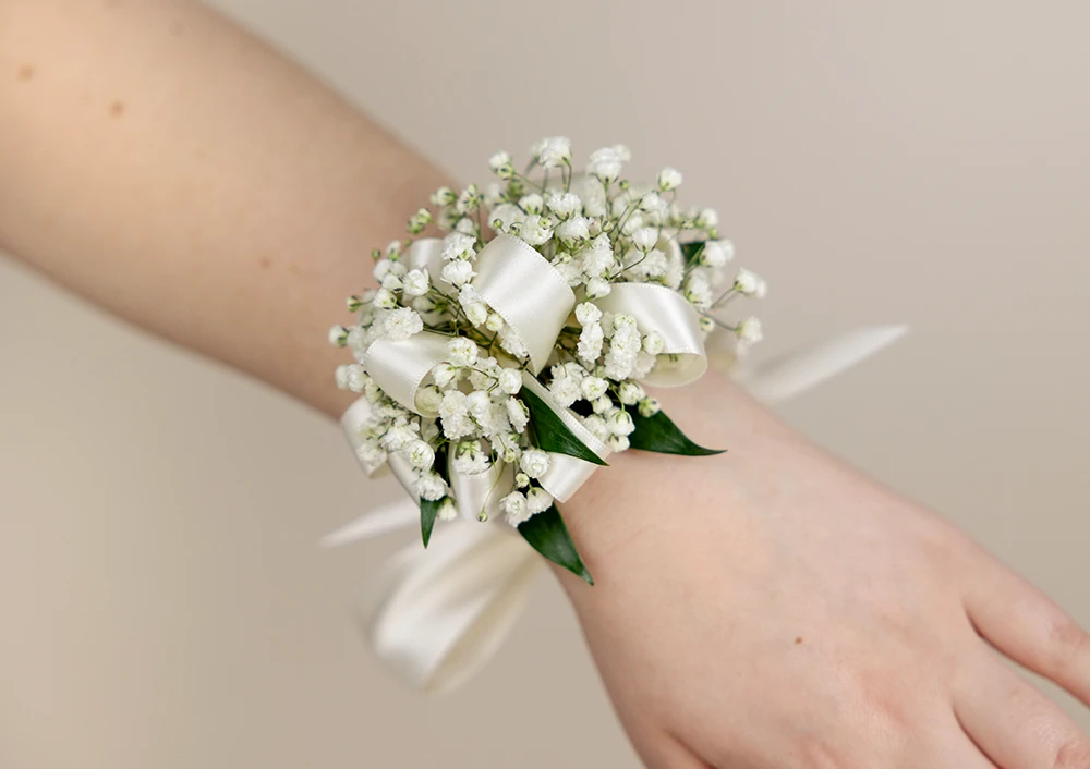Shop Formal Flowers, Corsages And Boutonnieres | Bachman's