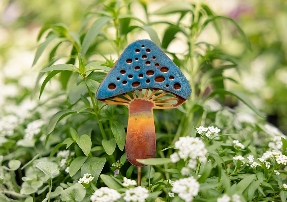 イマンマリアージュGardenガーデンプレート Outdoor Garden Accents, Decor & Statues | Bachman's MN