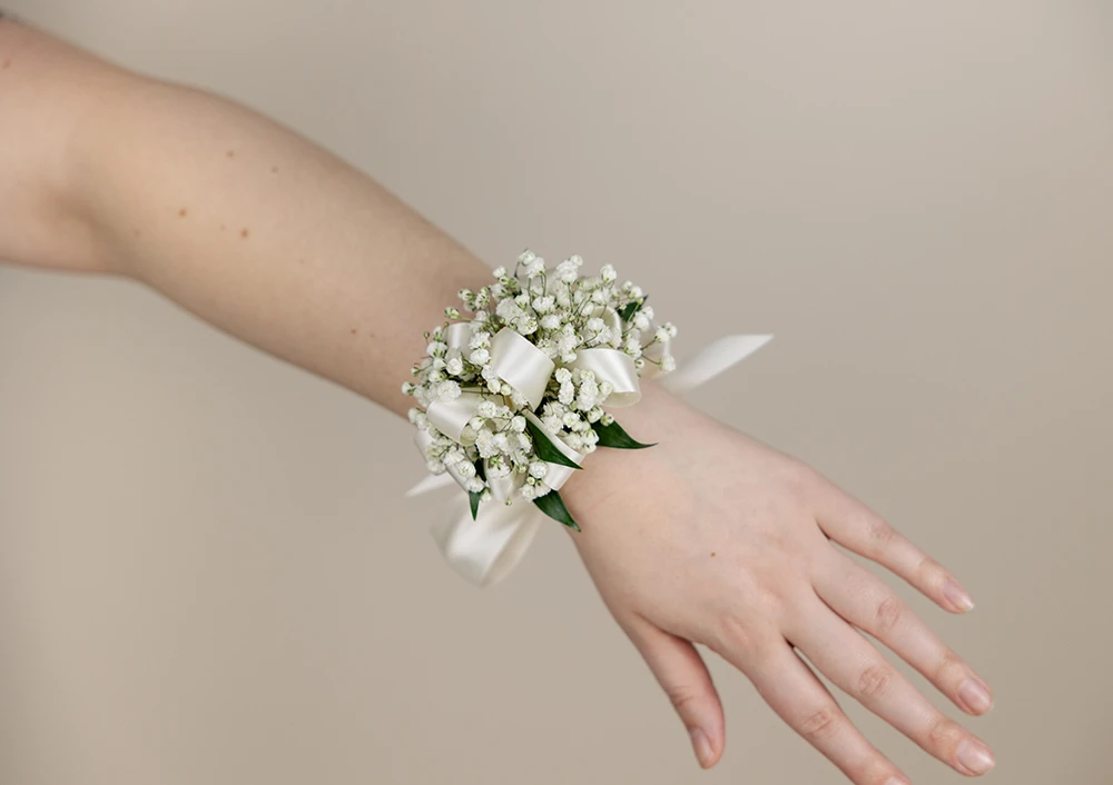 Shop Formal Flowers, Corsages And Boutonnieres | Bachman's
