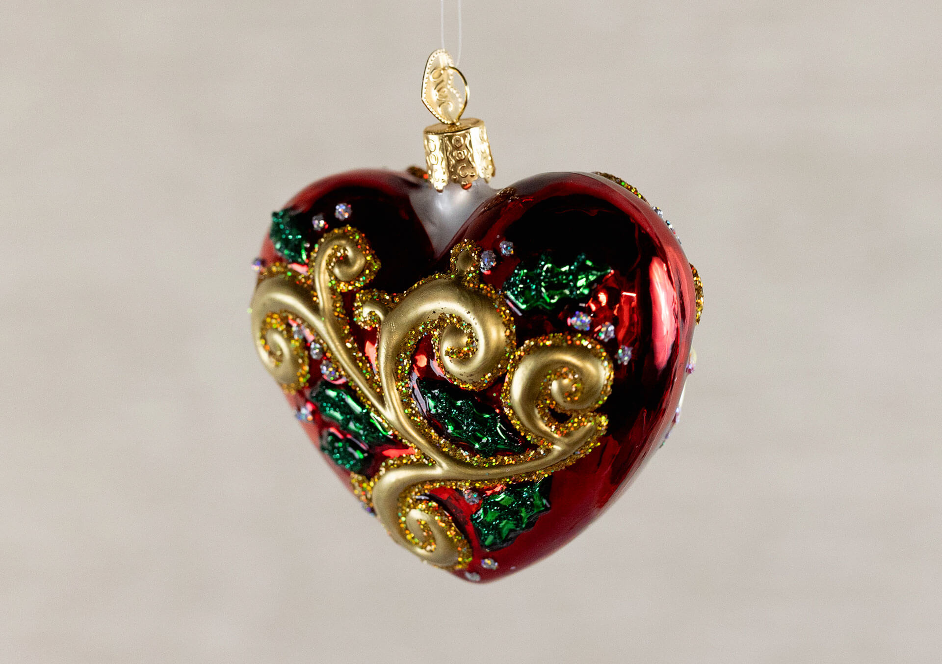 Shop Unique and Classic Christmas Ornaments Bachman's