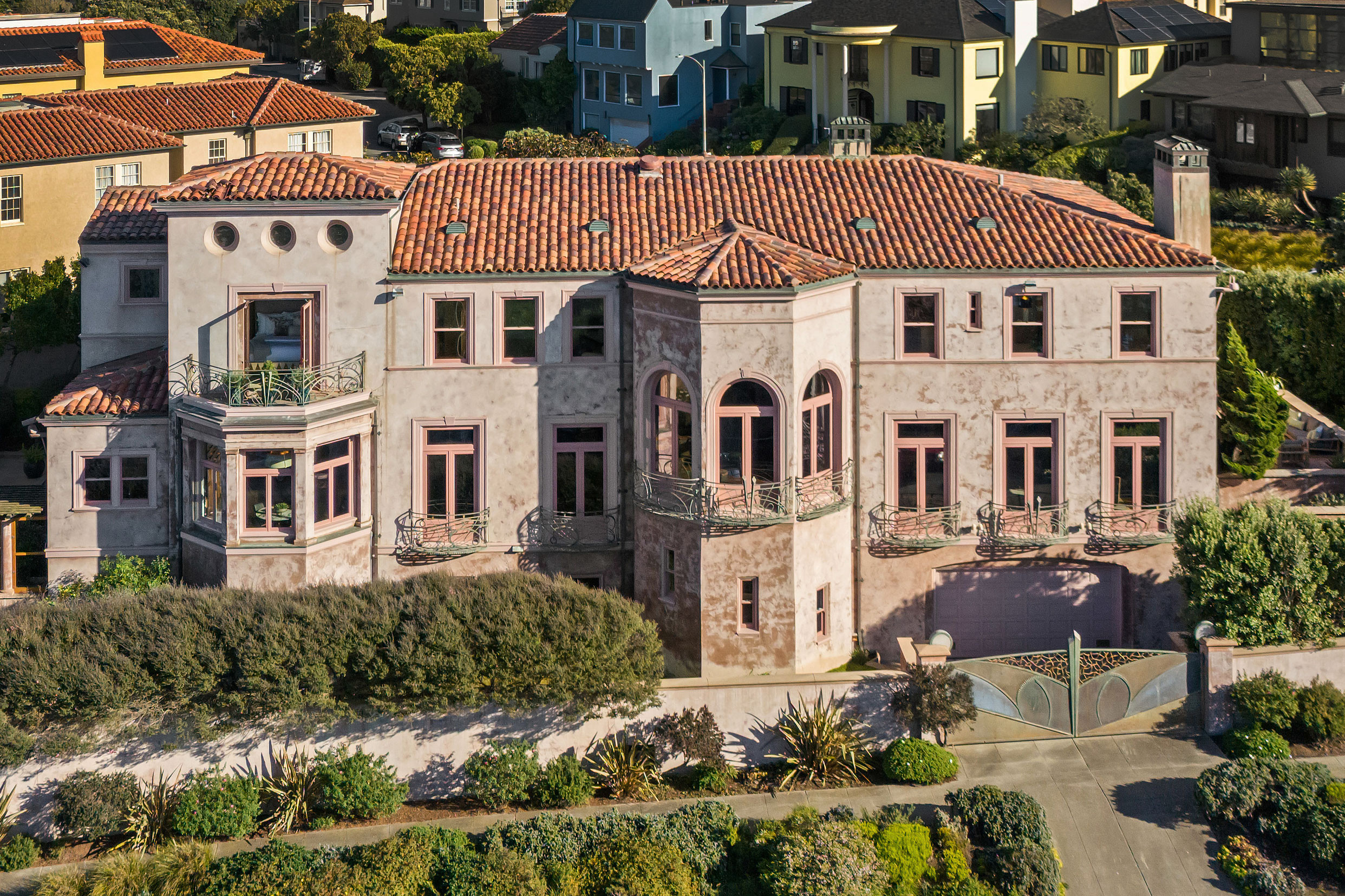 Robin Willams Home at 540 El Camino Del Mar, San Francisco, CA