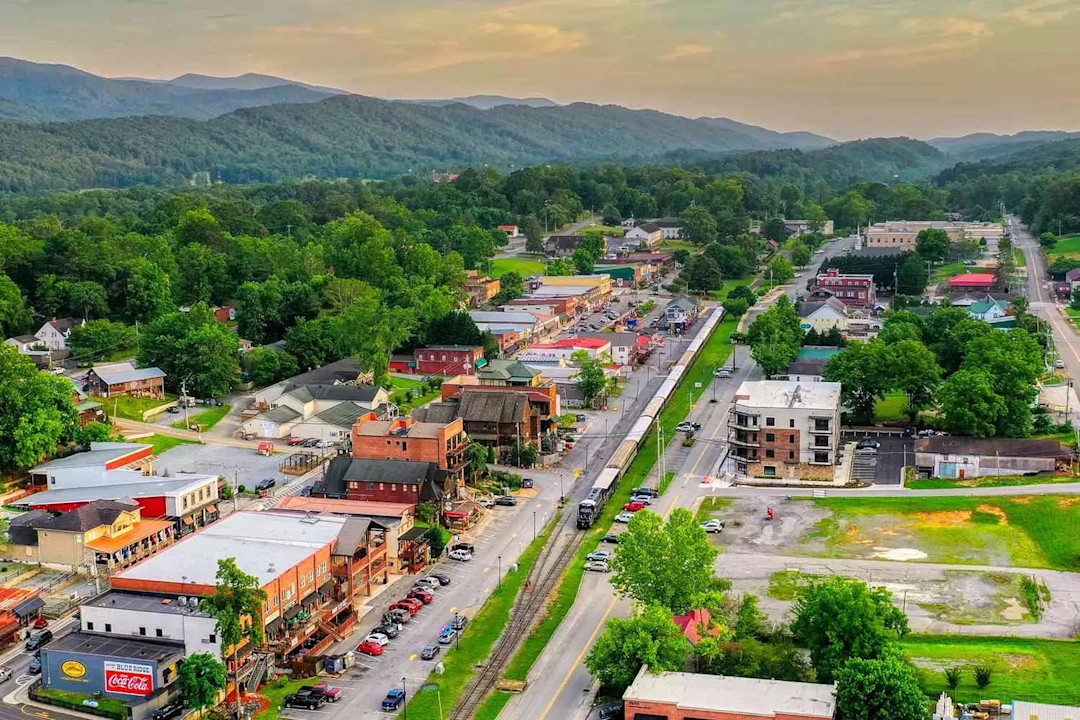 Engel & Völkers | North Georgia Mountains | Blue Ridge