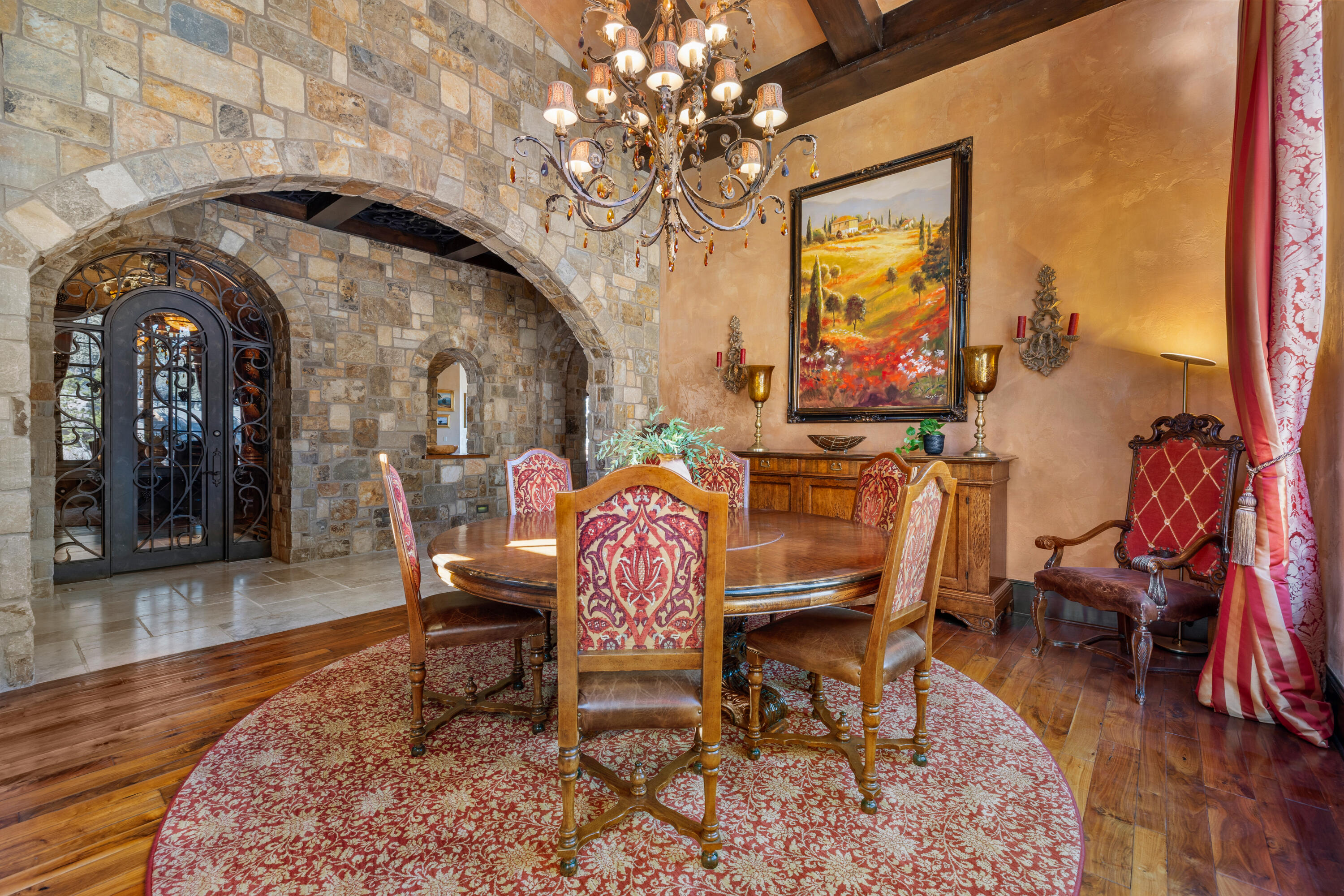 Luxury dining room at 1746 NW Wild Rye Circle, Bend, OR, 97703, US