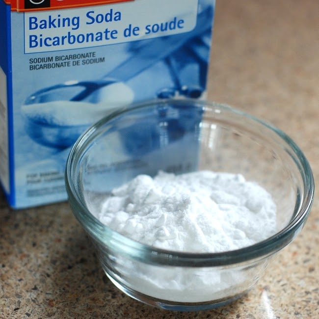 baking soda home remedy for dandruff
