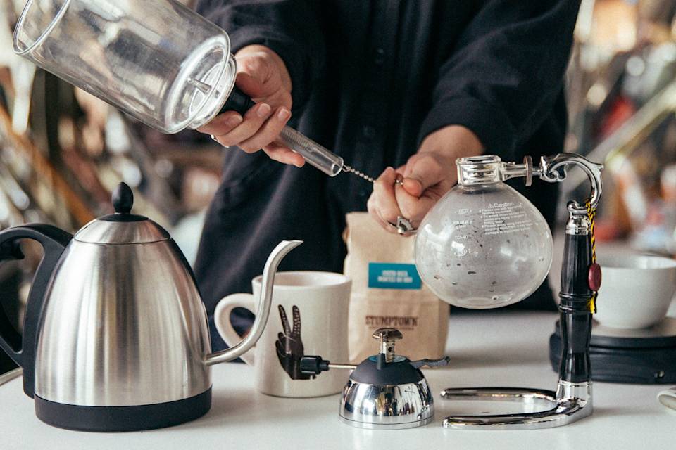 Brew With Vacuum Pot Brew With Vacuum Pot