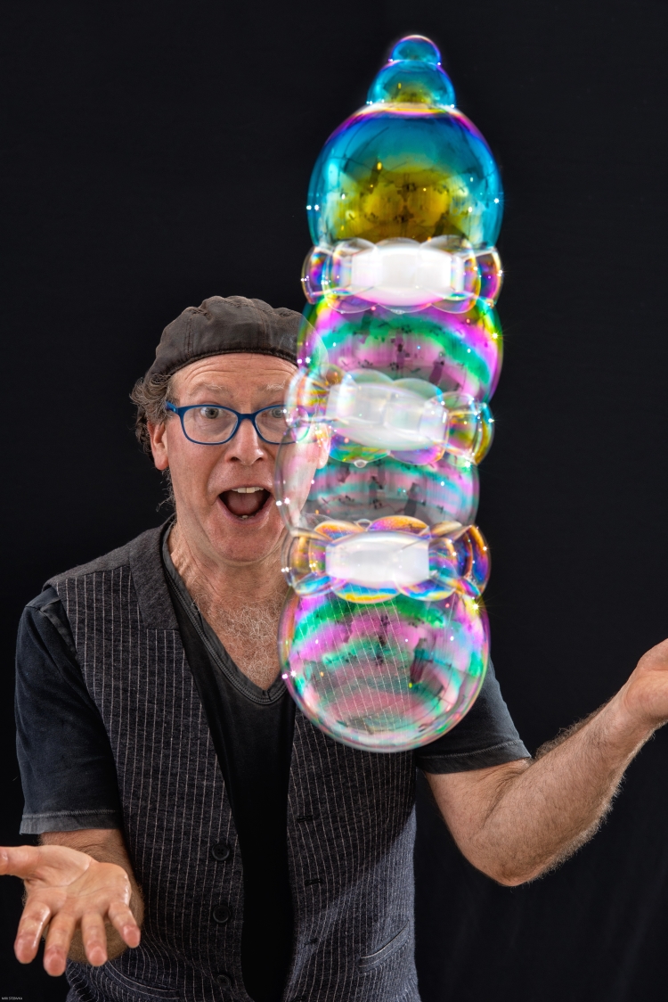 Wiggles & Giggles Presents: The Amazing Bubble Man