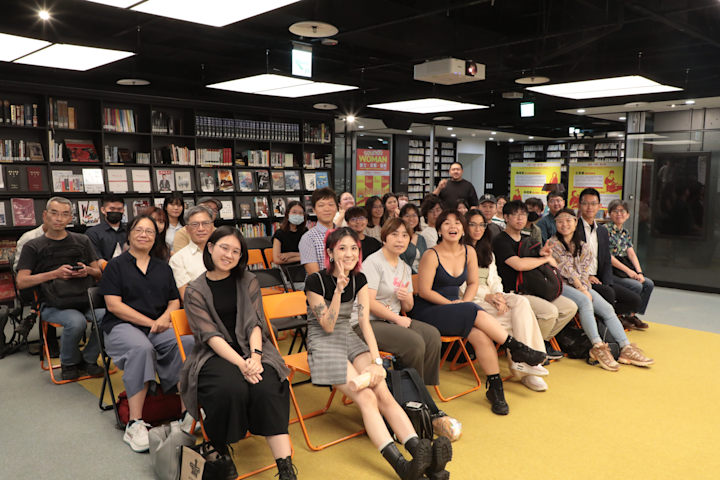 用日常對話挑戰規則,女性、爵士和語言