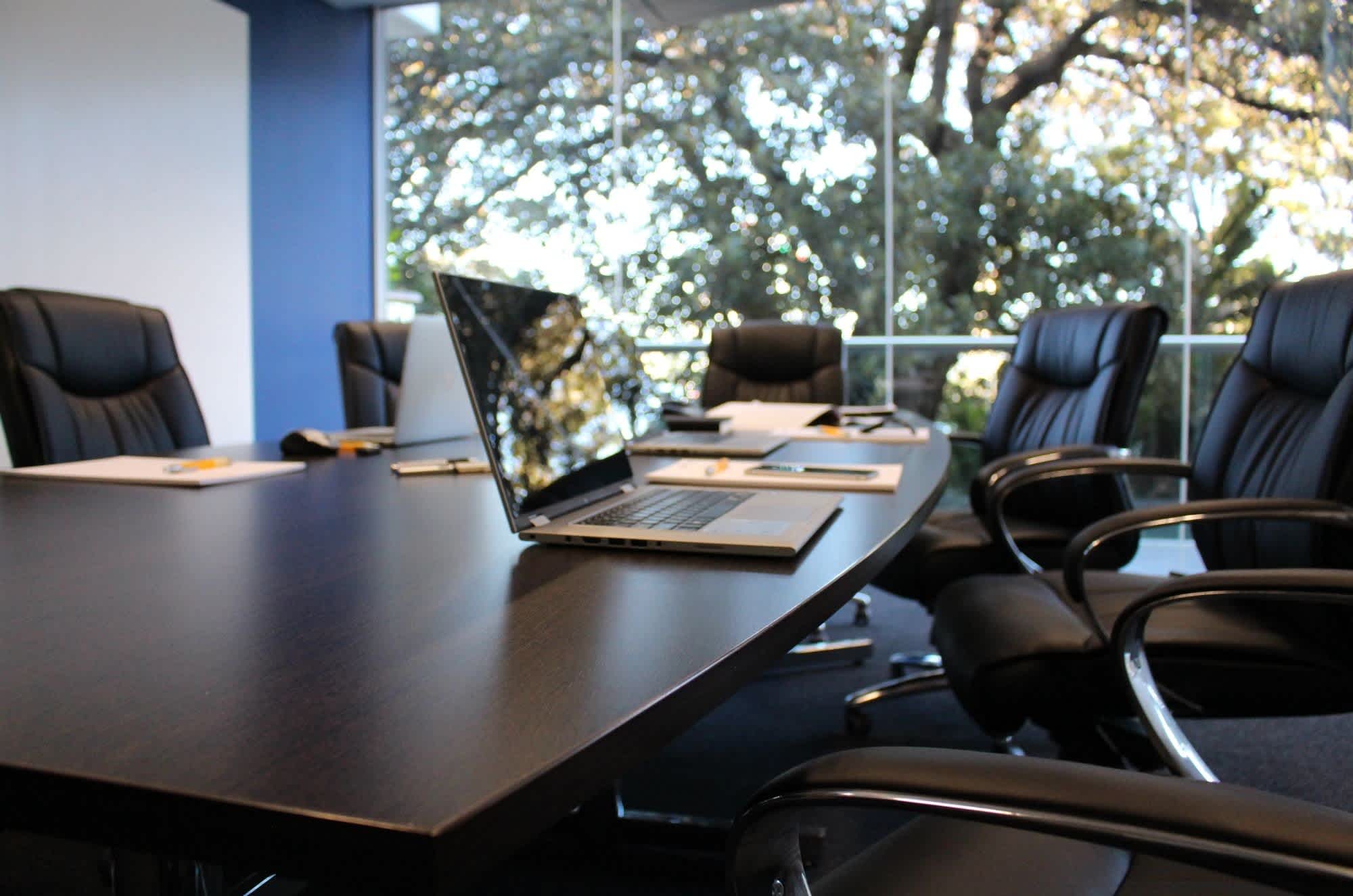 2020/06/boardroom-boardroom-meeting-business-meeting-meeting-164575.jpg