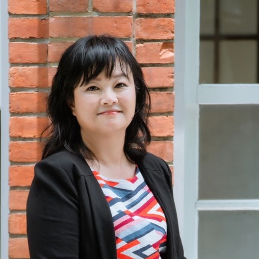 鄭麗珍  Li- Chen Cheng