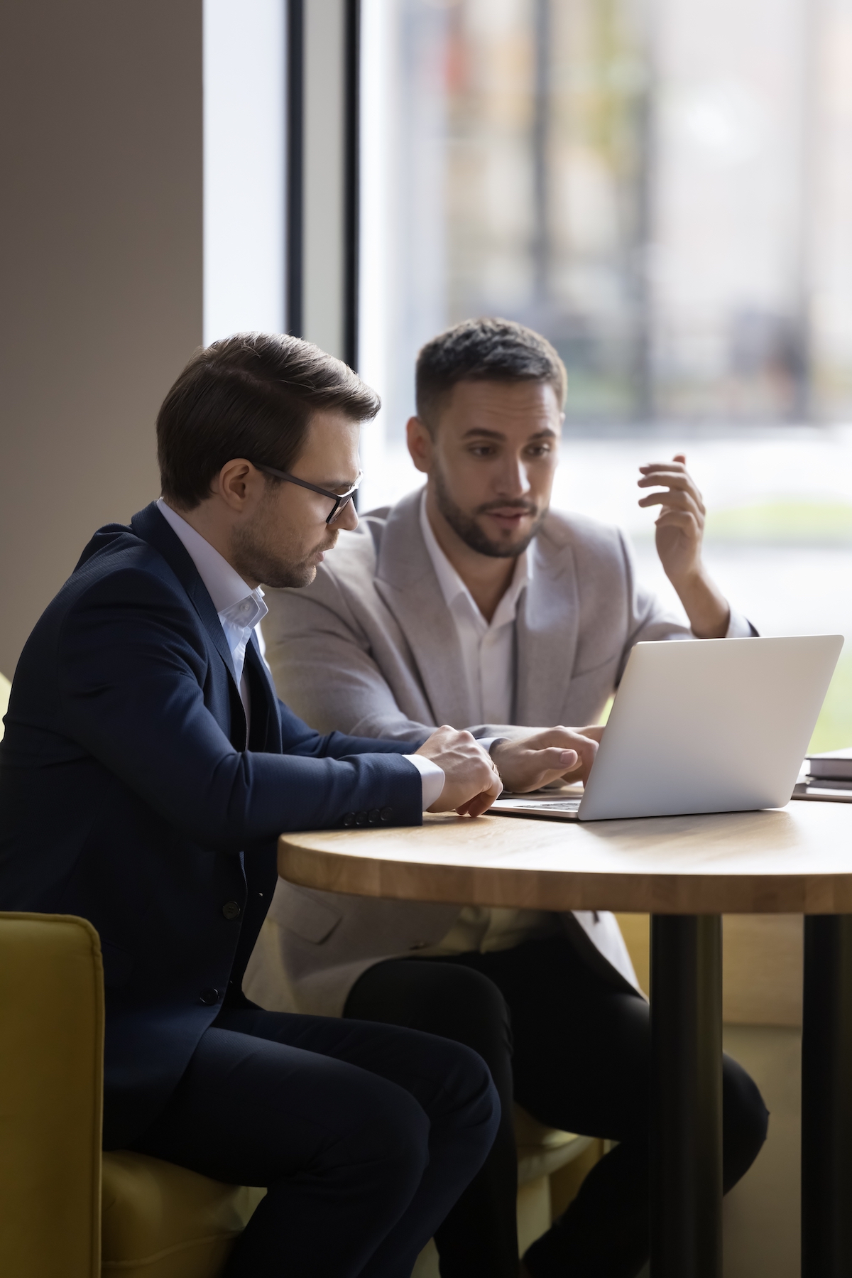 shutterstock 2222928331