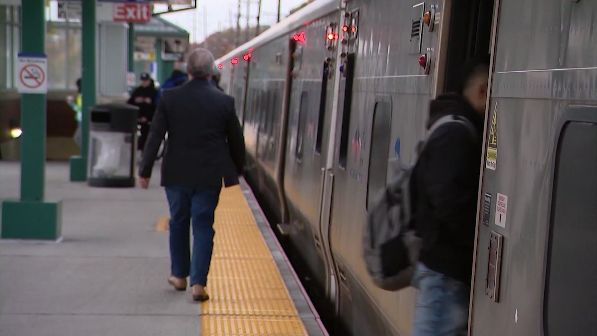 lirrraisingfaresCM_2024-12-18-17-29-23