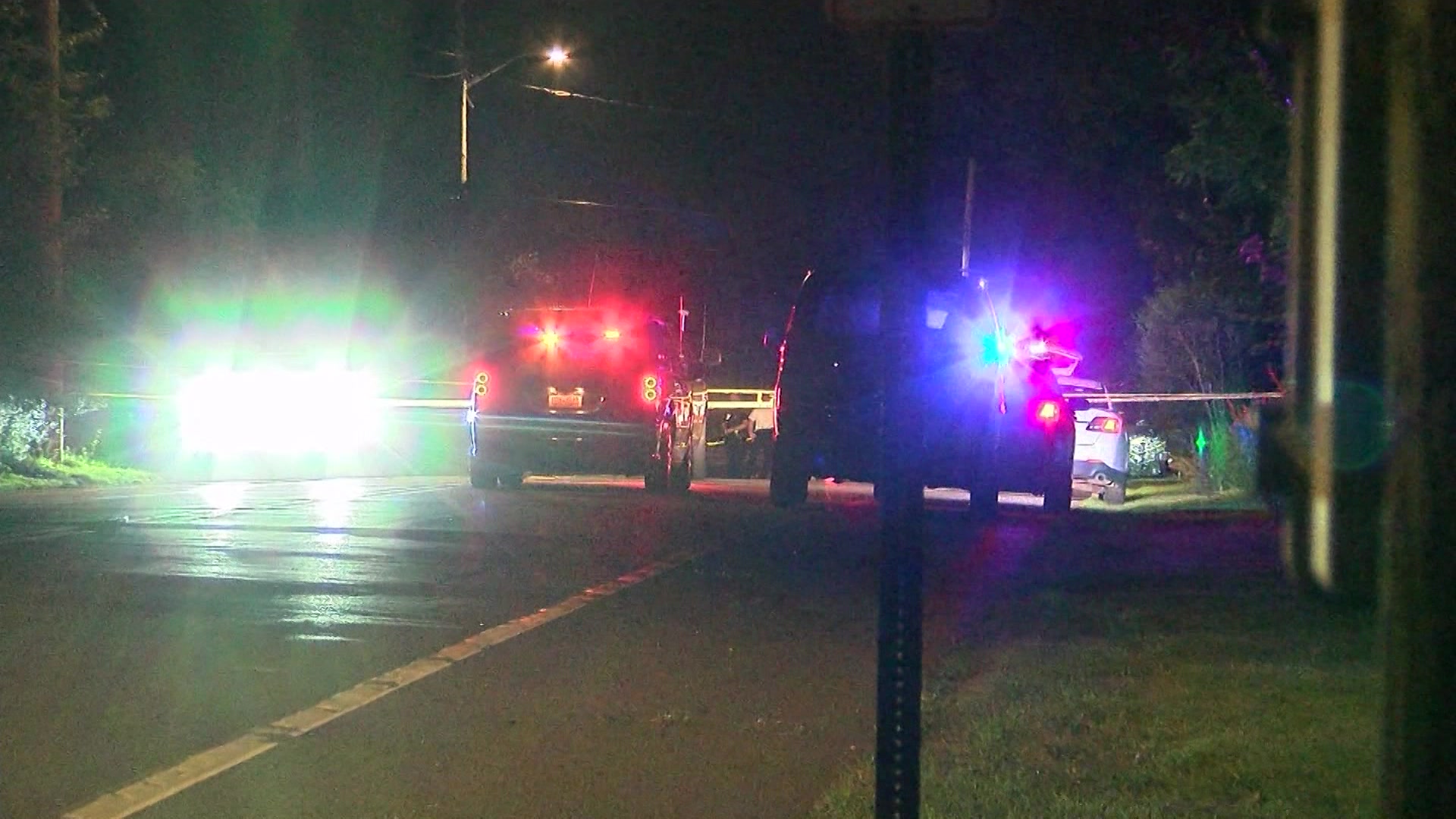 Police 5 people dead, another in critical condition in headon crash