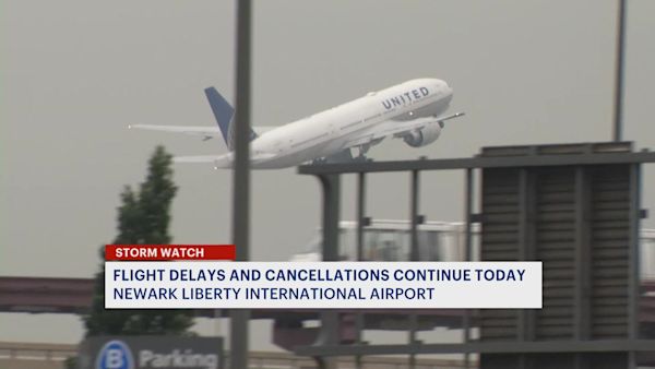 Hundreds of flights delayed canceled in the tristate over 300 flights canceled at Newark Liberty Intl Airport  News 12 New Jersey