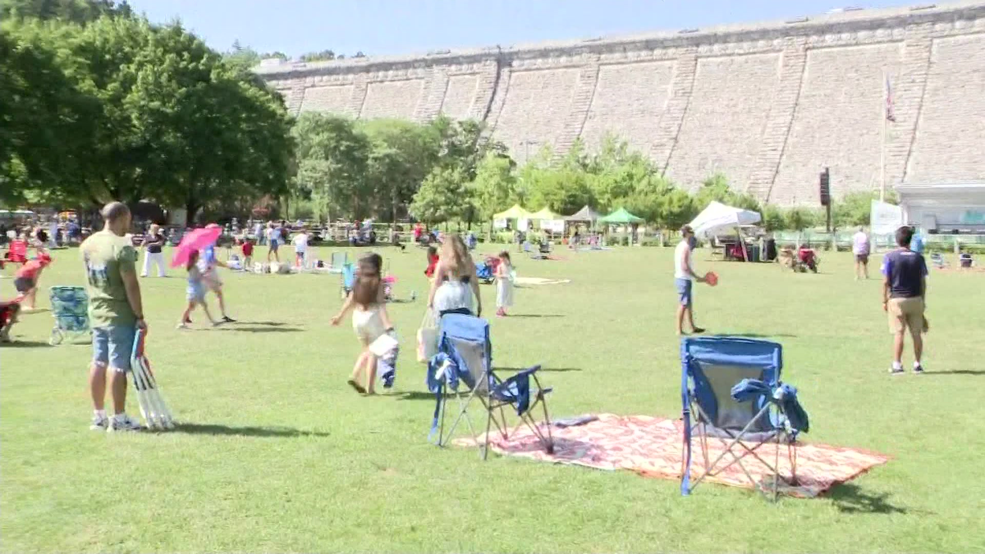 Thousands flock to Kensico Dam Plaza to enjoy food, live music and July