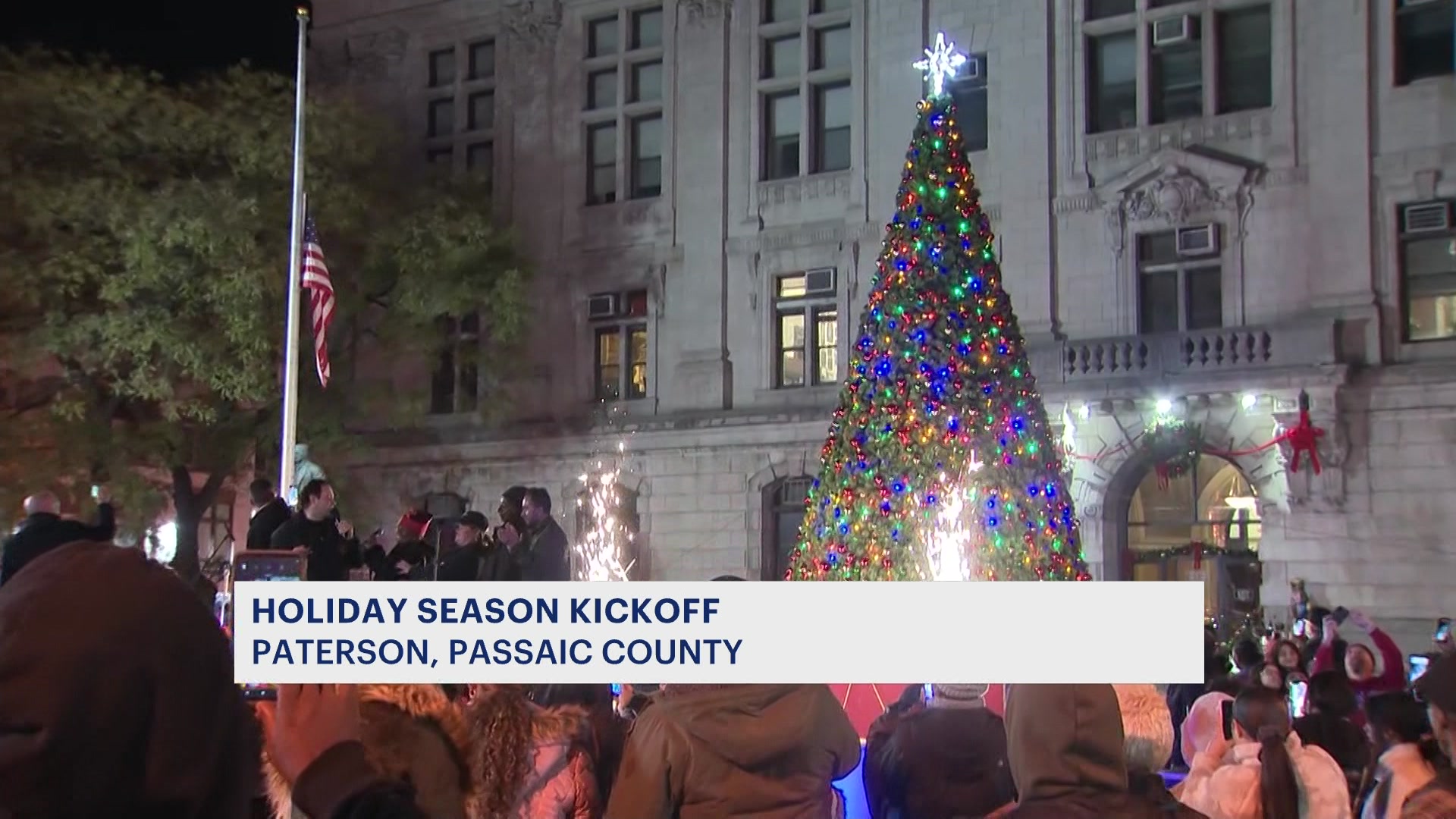 Paterson turns up the yuletide cheer during Christmas tree lighting ceremony