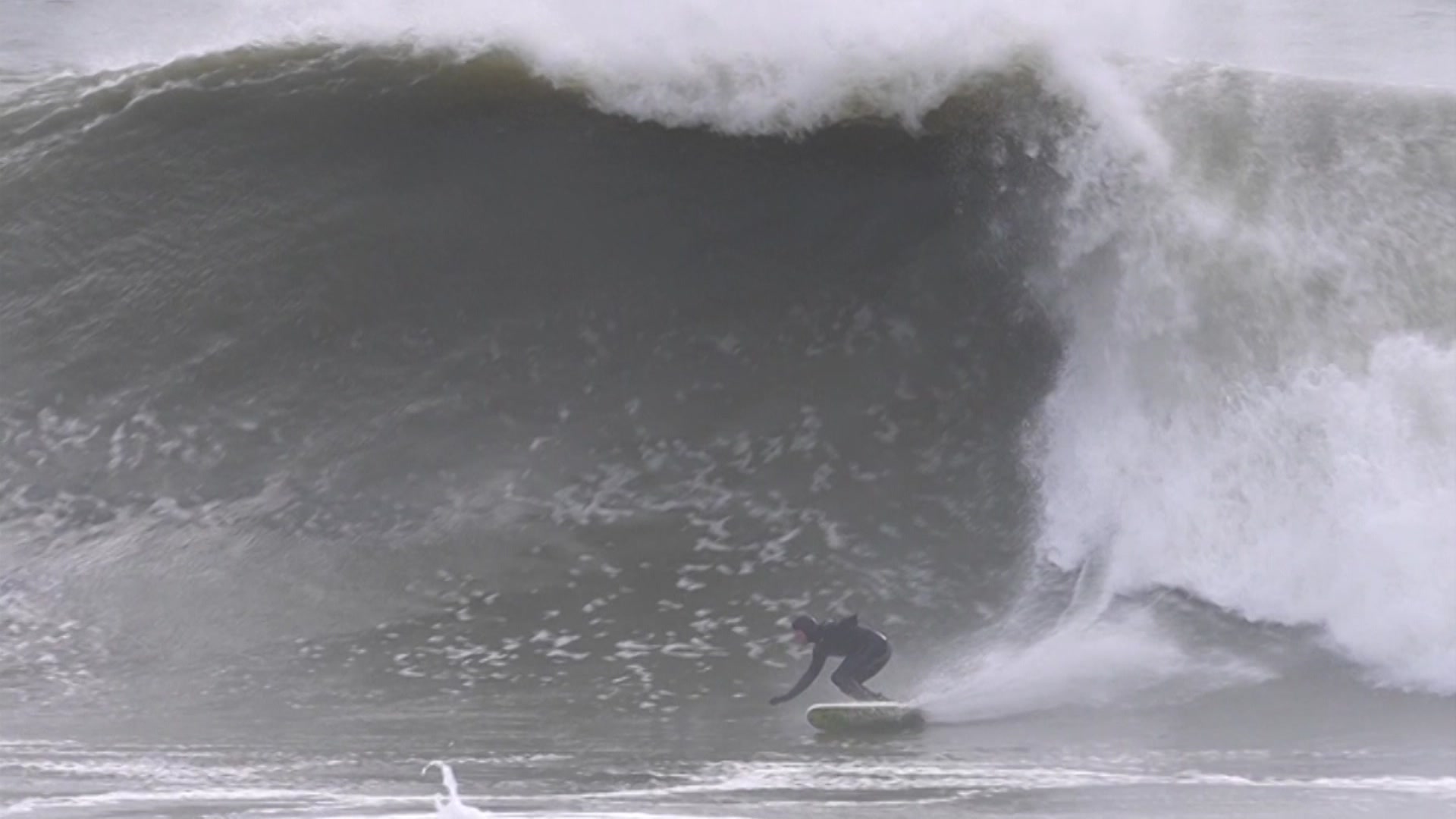 Biggest Swell of the Year in New Jersey! - The Surfers View