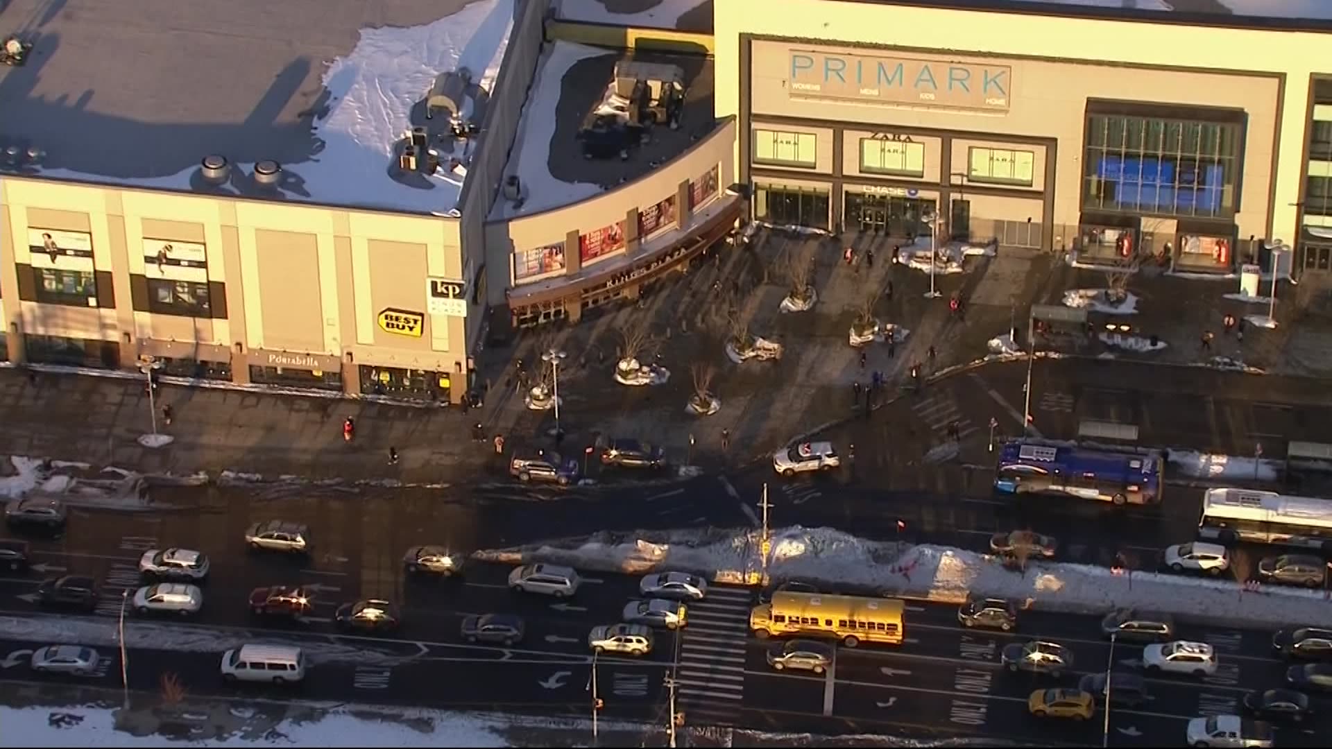 Police: 3 suspects arrested on multiple charges in Kings Plaza Mall