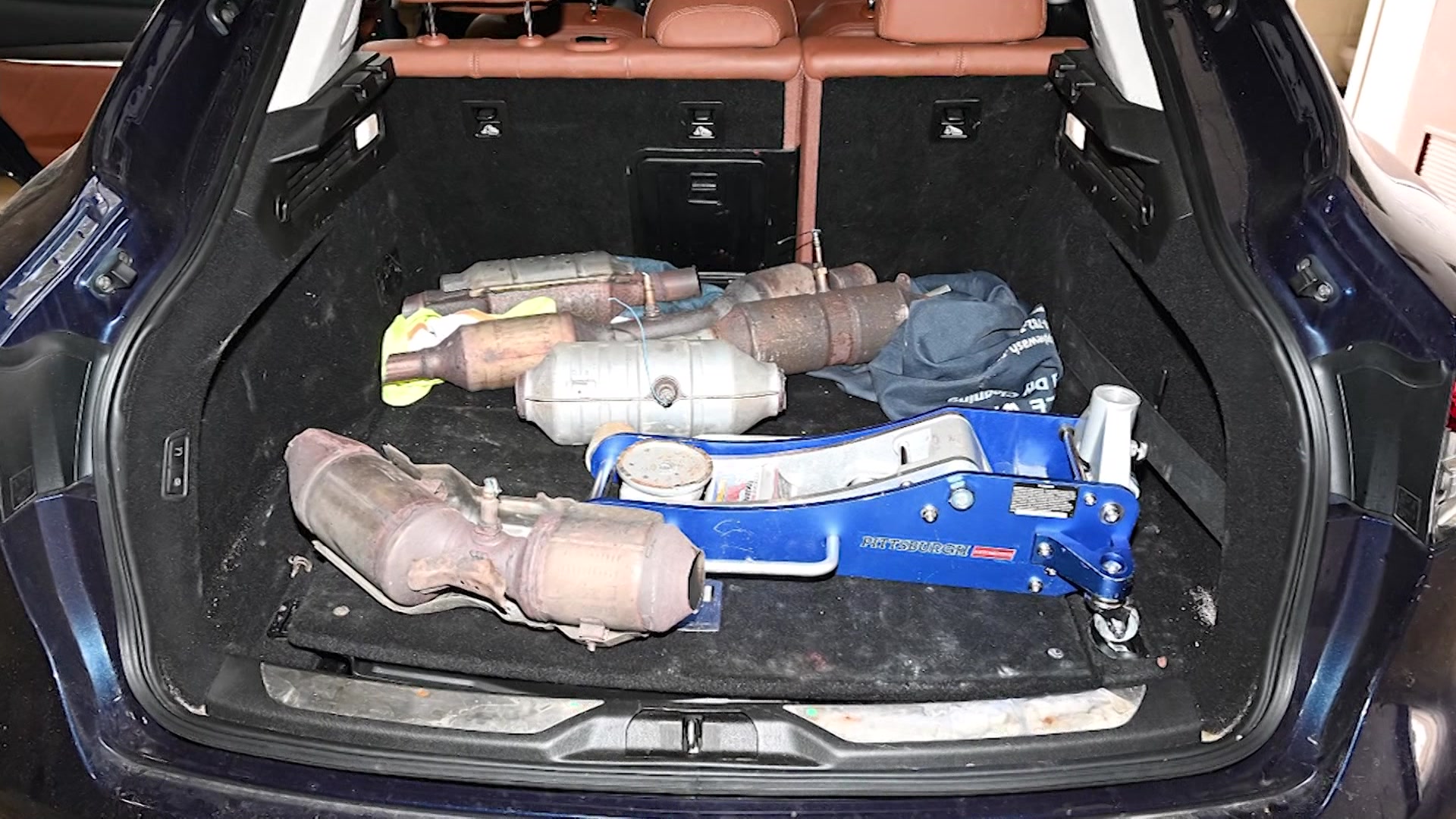 5PMJeremycatthefts_2026-04-01-19-26-26