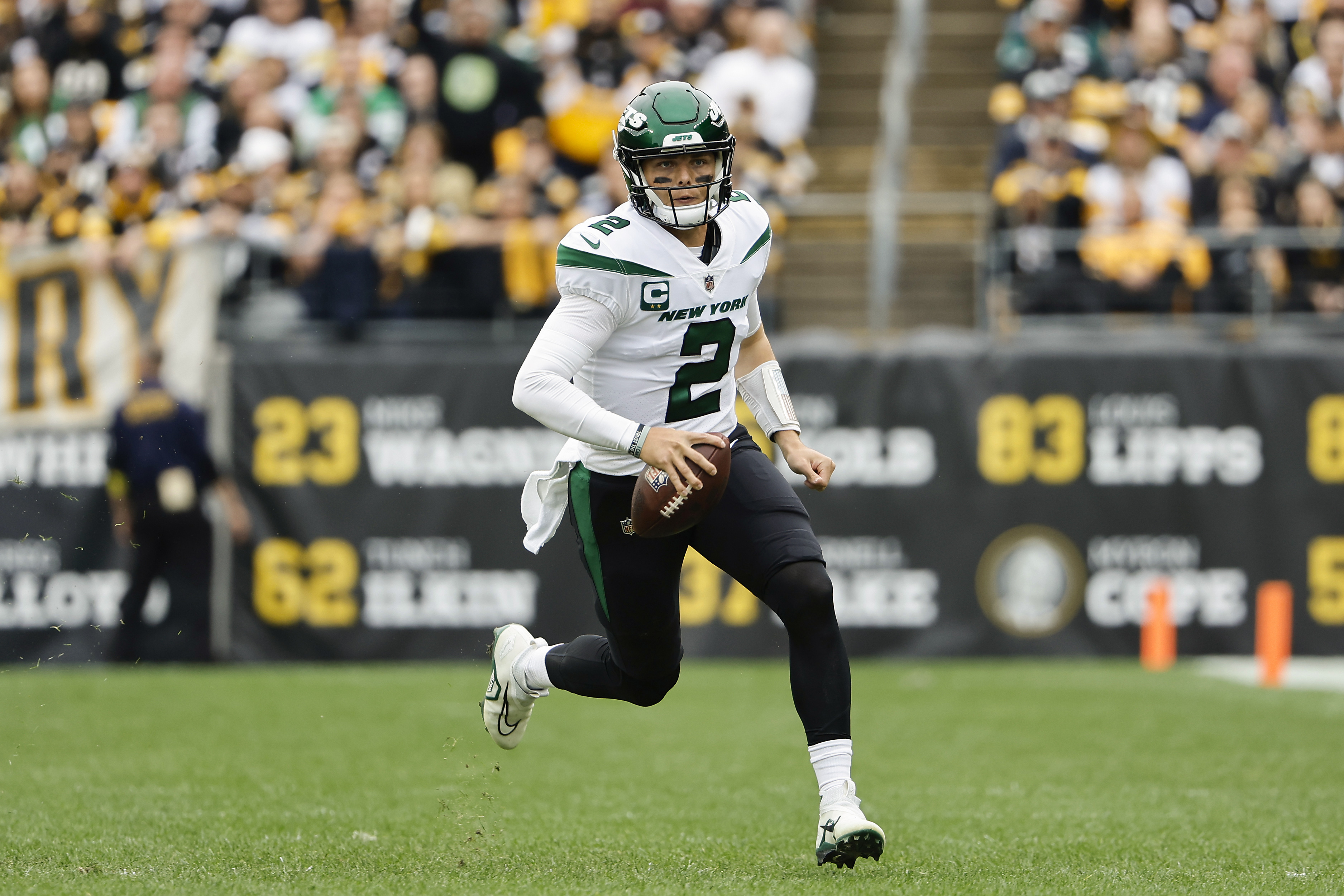 Jets QB Wilson hopes to build off big finish in season debut