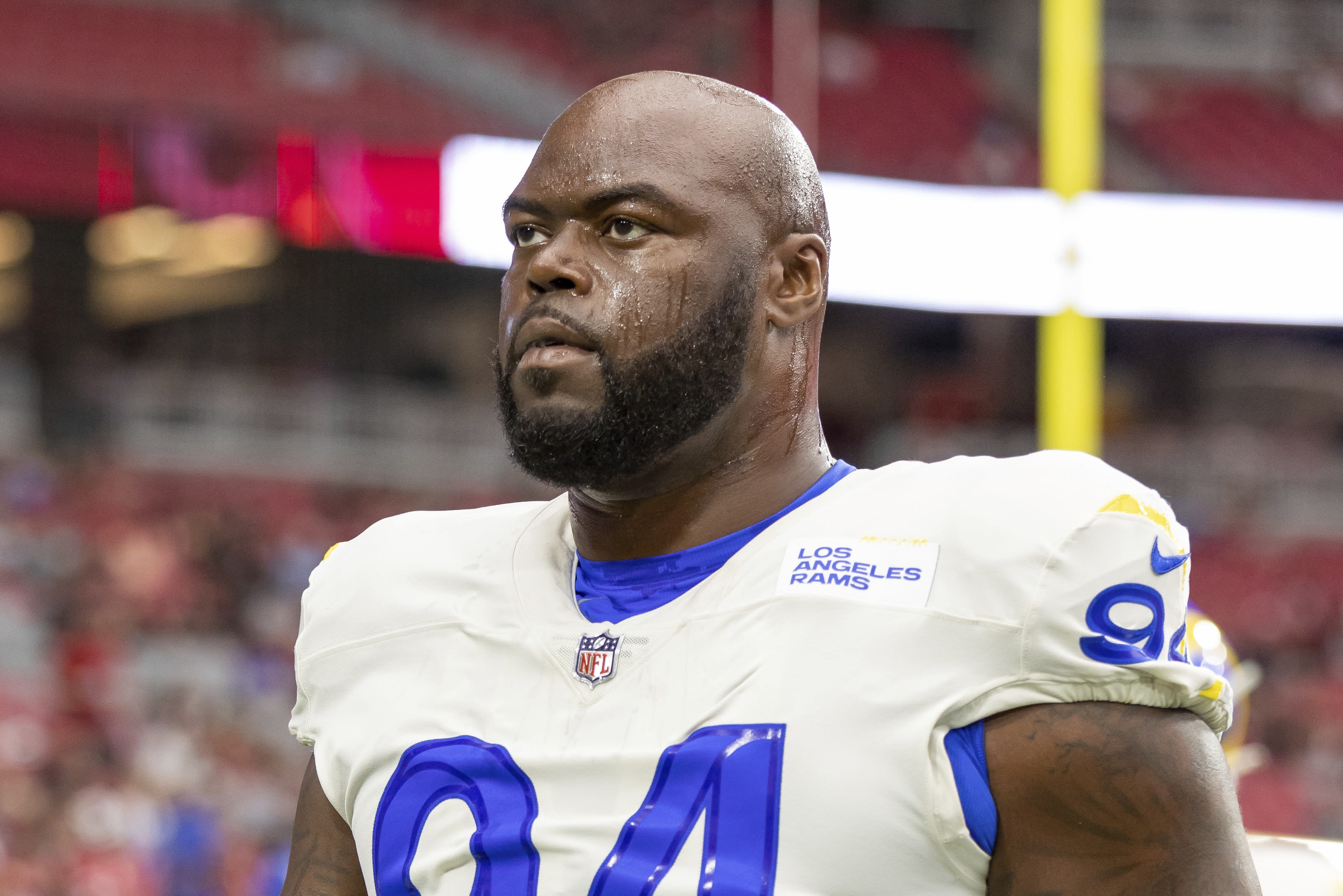 The Giants signed former Rams' DT A'Shawn Robinson to a 1-year deal.