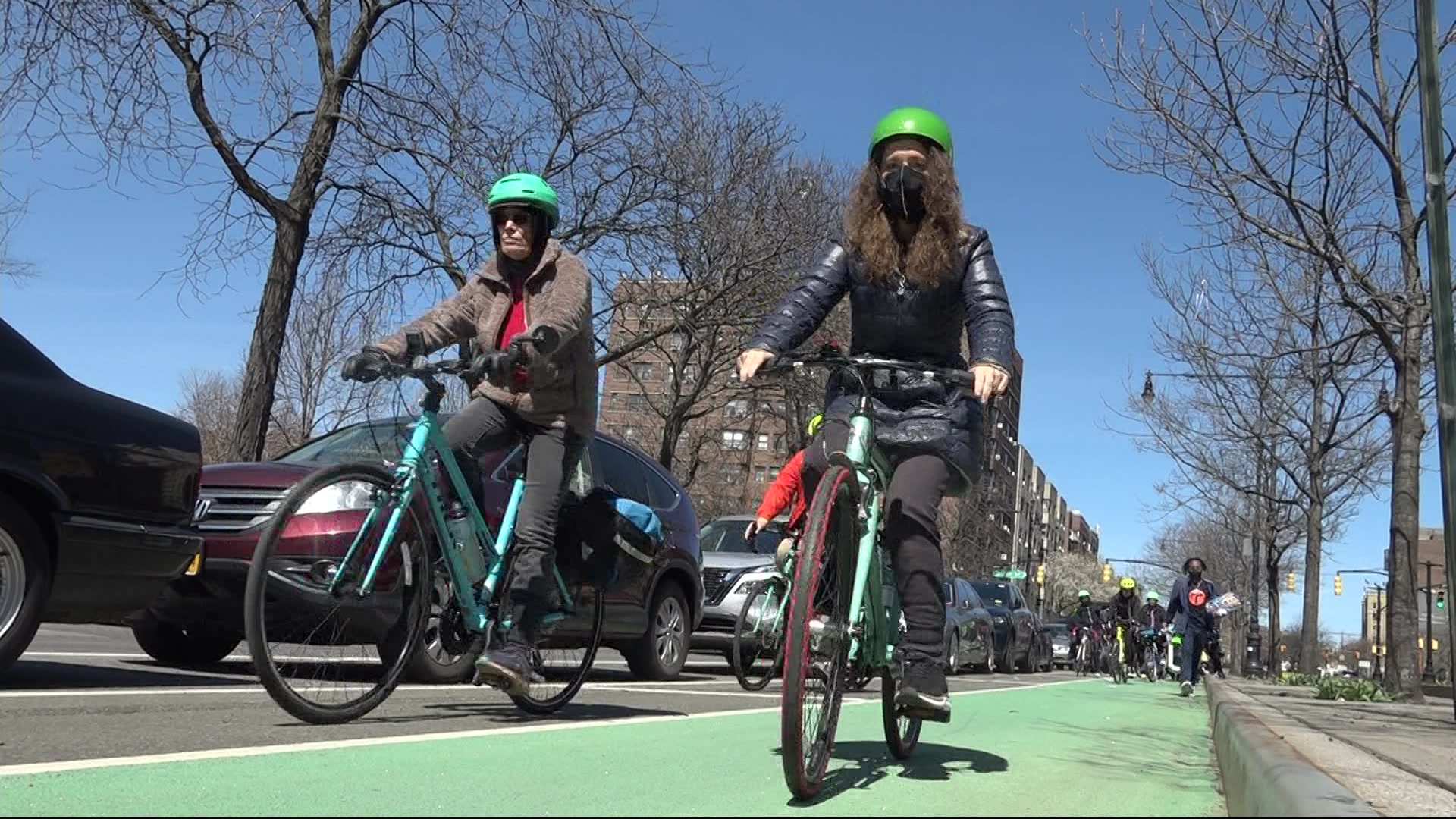 Bronx bike ride shines light on women riders, need for infrastructure