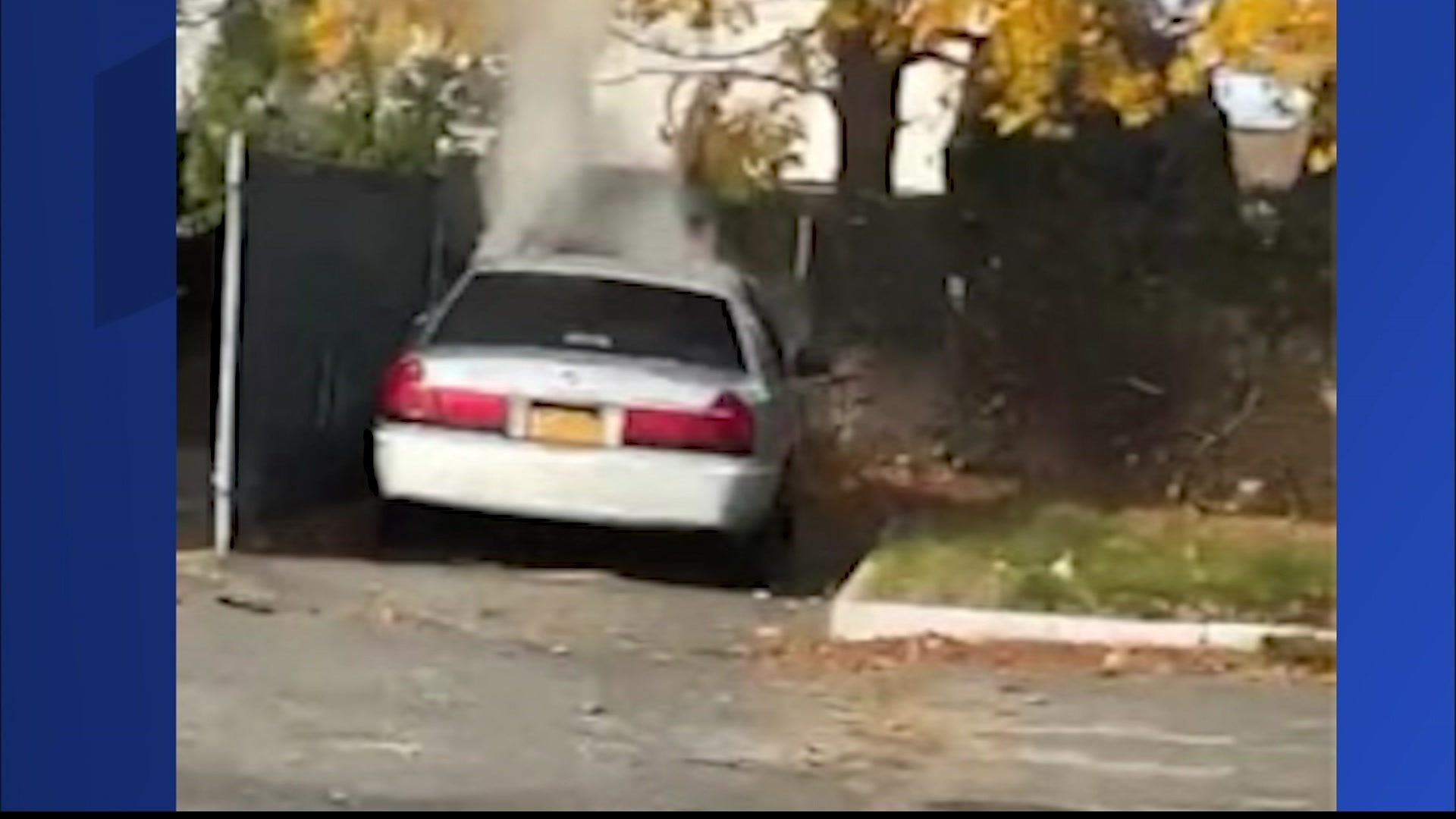 Homicide detectives investigate West Babylon car fire