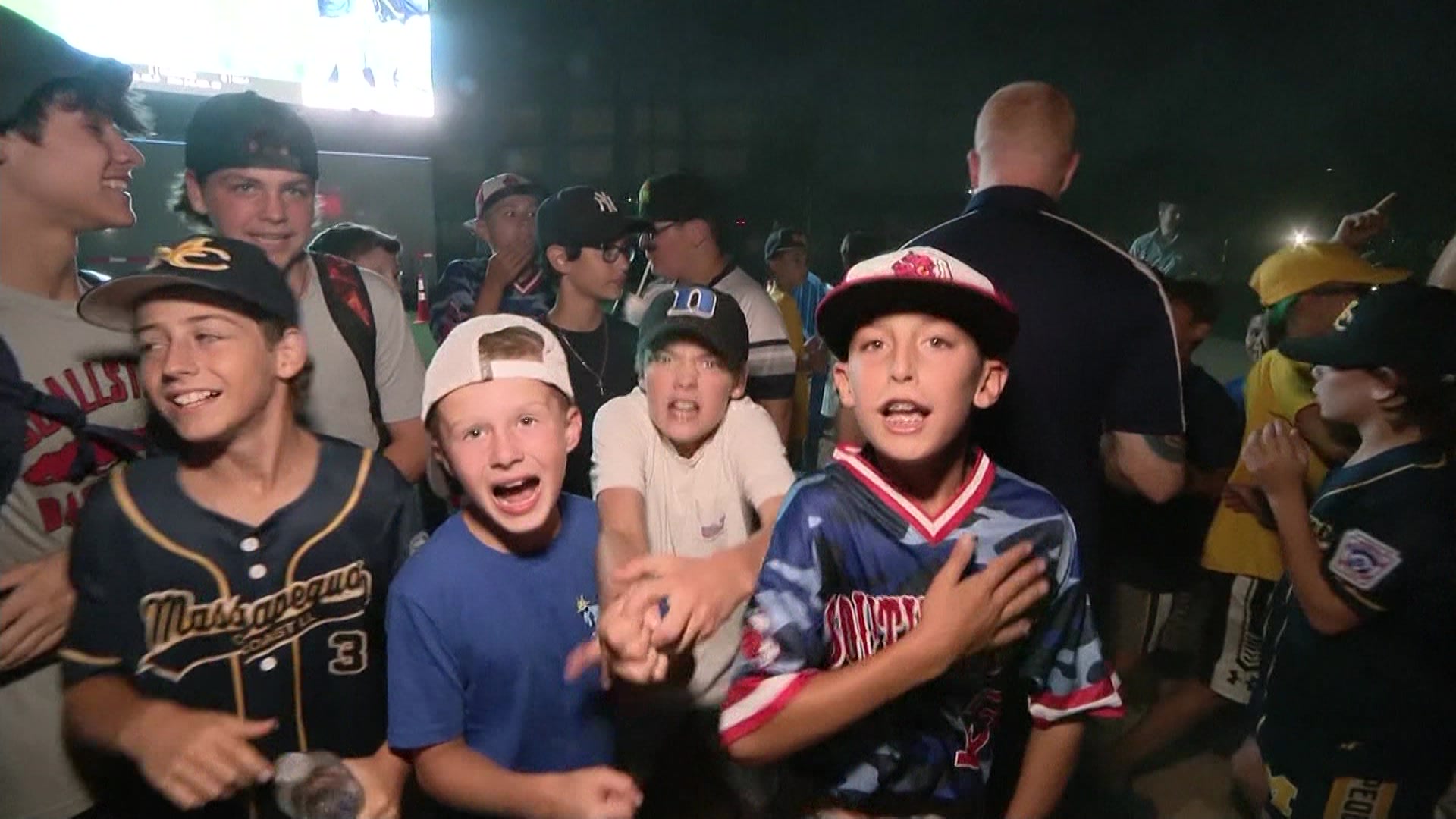 Massapequa sets parade for its Little League Softball World Series