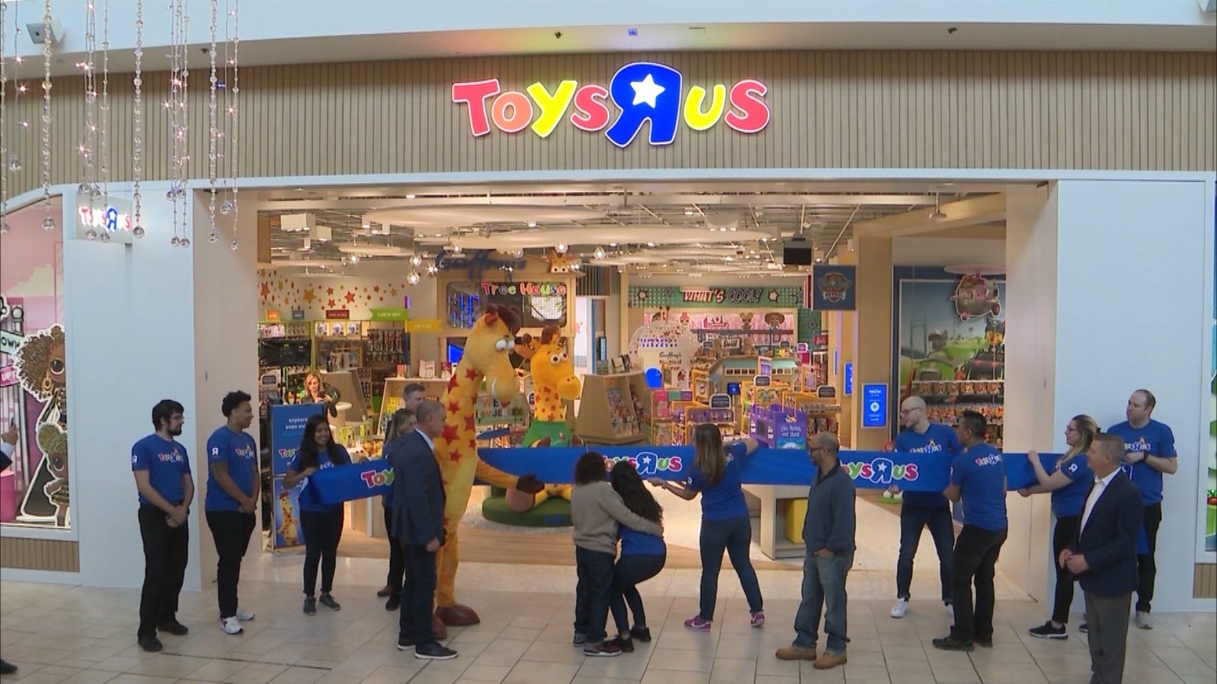 Toys r cheap us canal walk