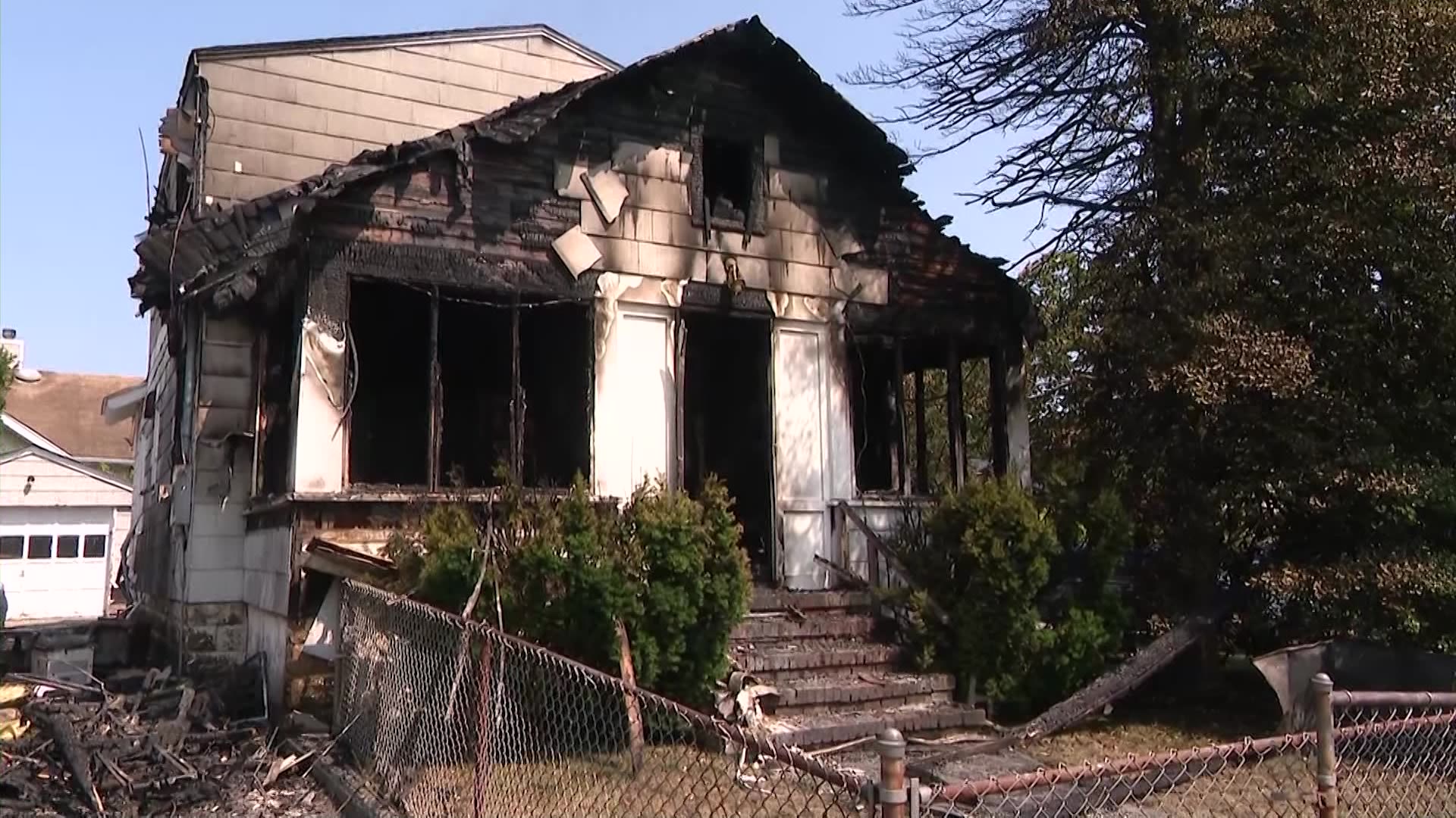 Officials: Fire engulfs home in Baldwin; 3 firefighters injured