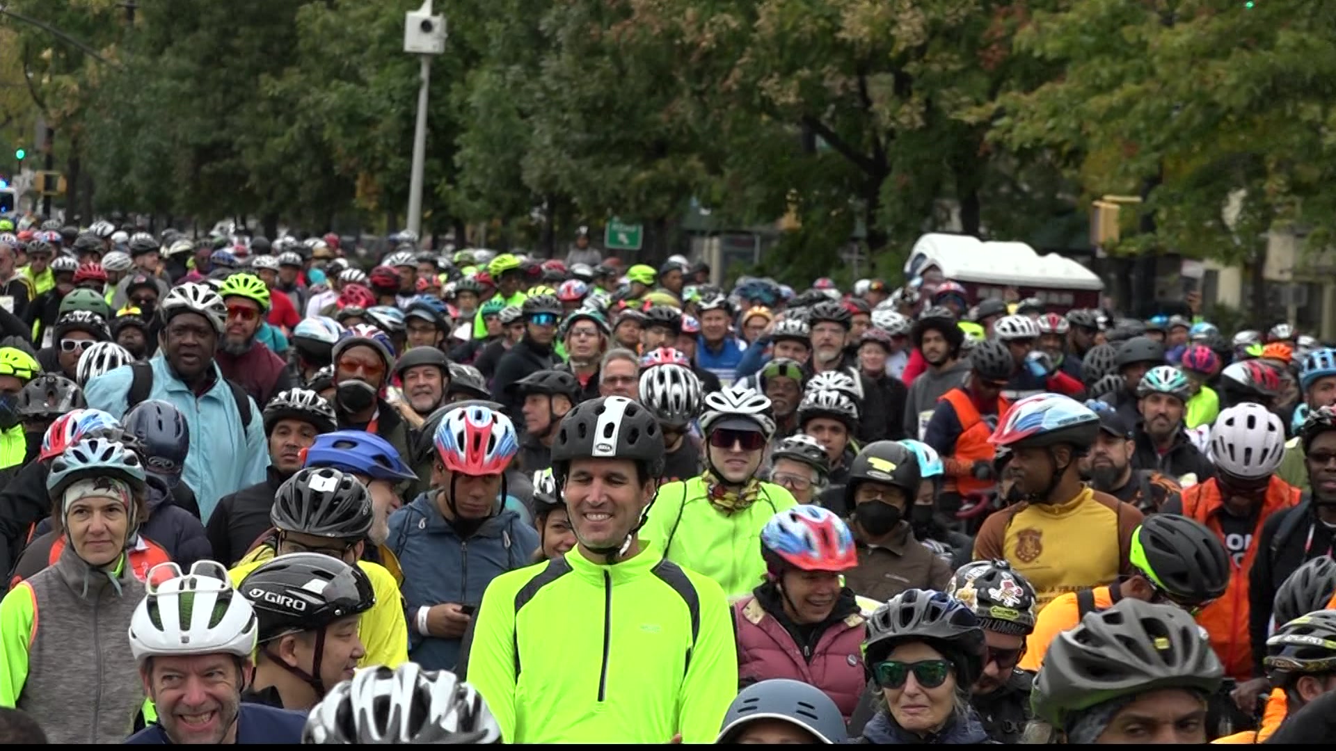 Hundreds of cyclists hit the streets for 28th annual Tour de Bronx