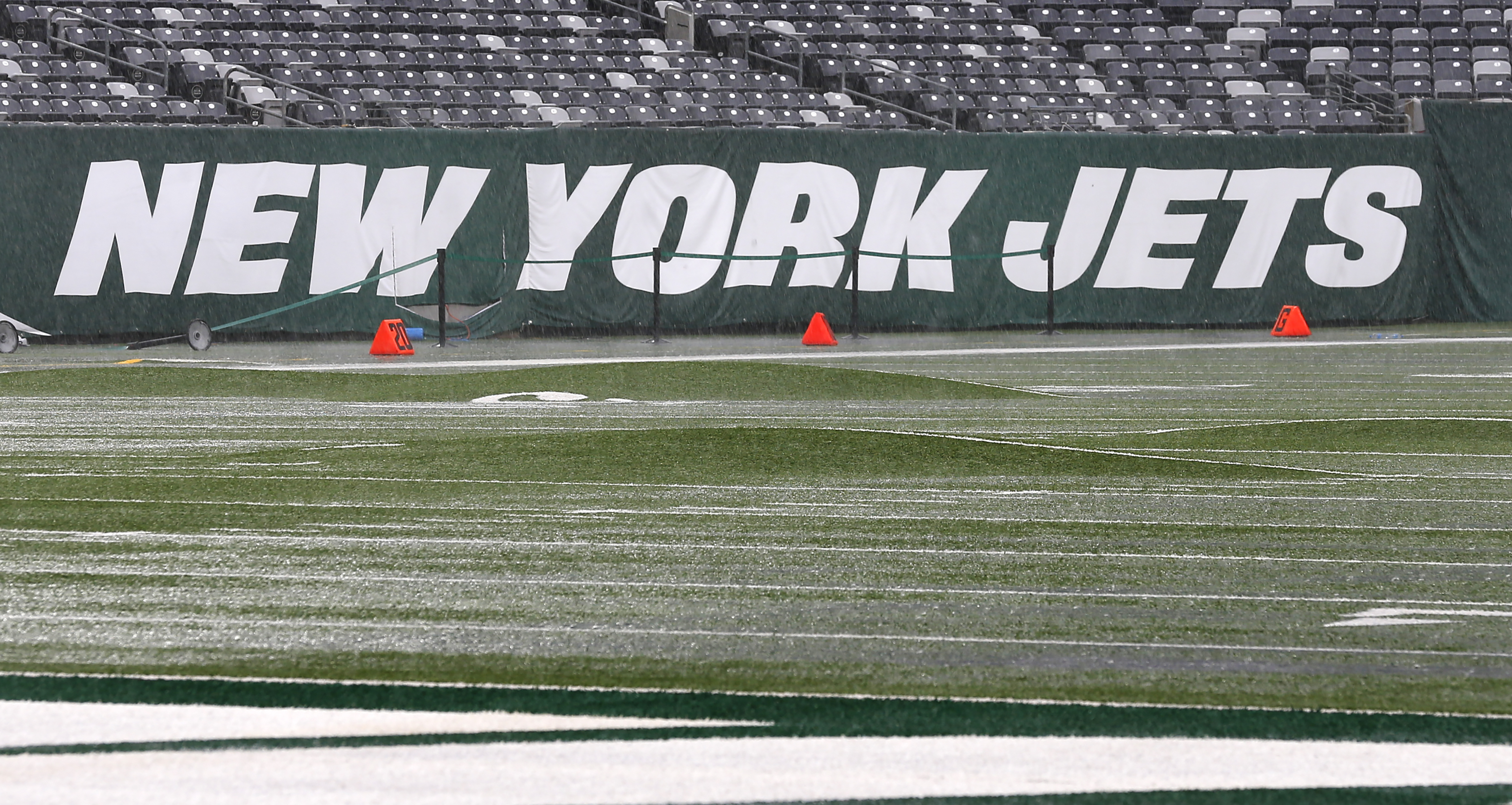 Marvin Powell, former Jets offensive lineman, dies at 67