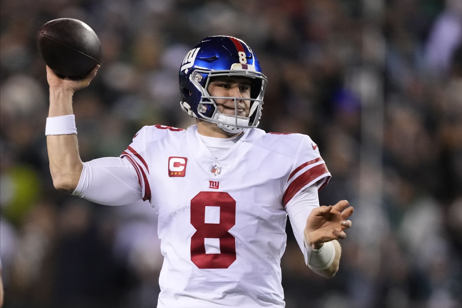 Daniel Jones' 2023 cap number with $160M Giants contract