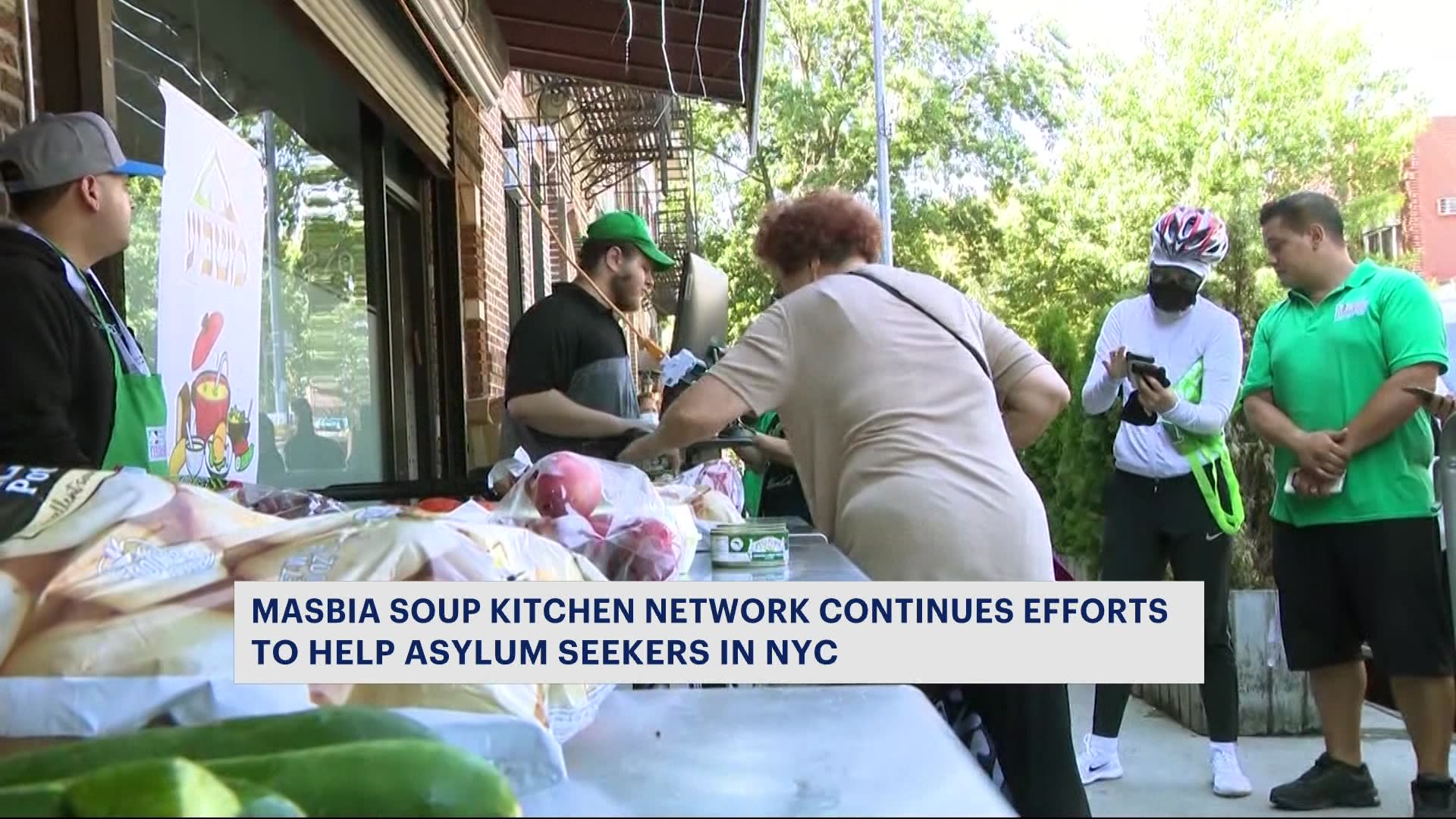 Soup kitchen opens breadlines specifically for asylum seekers