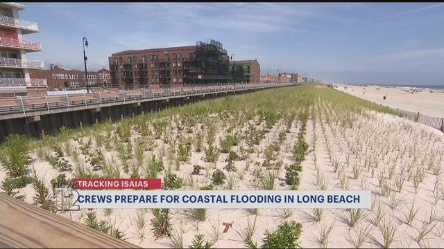 News 12 | Long Island | Crews In Long Beach Prepare For Possible ...