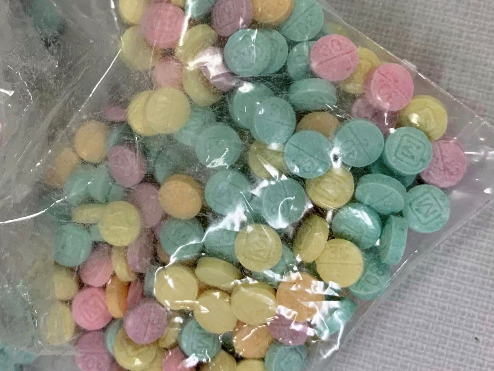 Sheriff Thousands Of Counterfeit Oxycodone Pills Containing Deadly   Ed75d19e Dbf2 4475 8437 2f24376bc574 