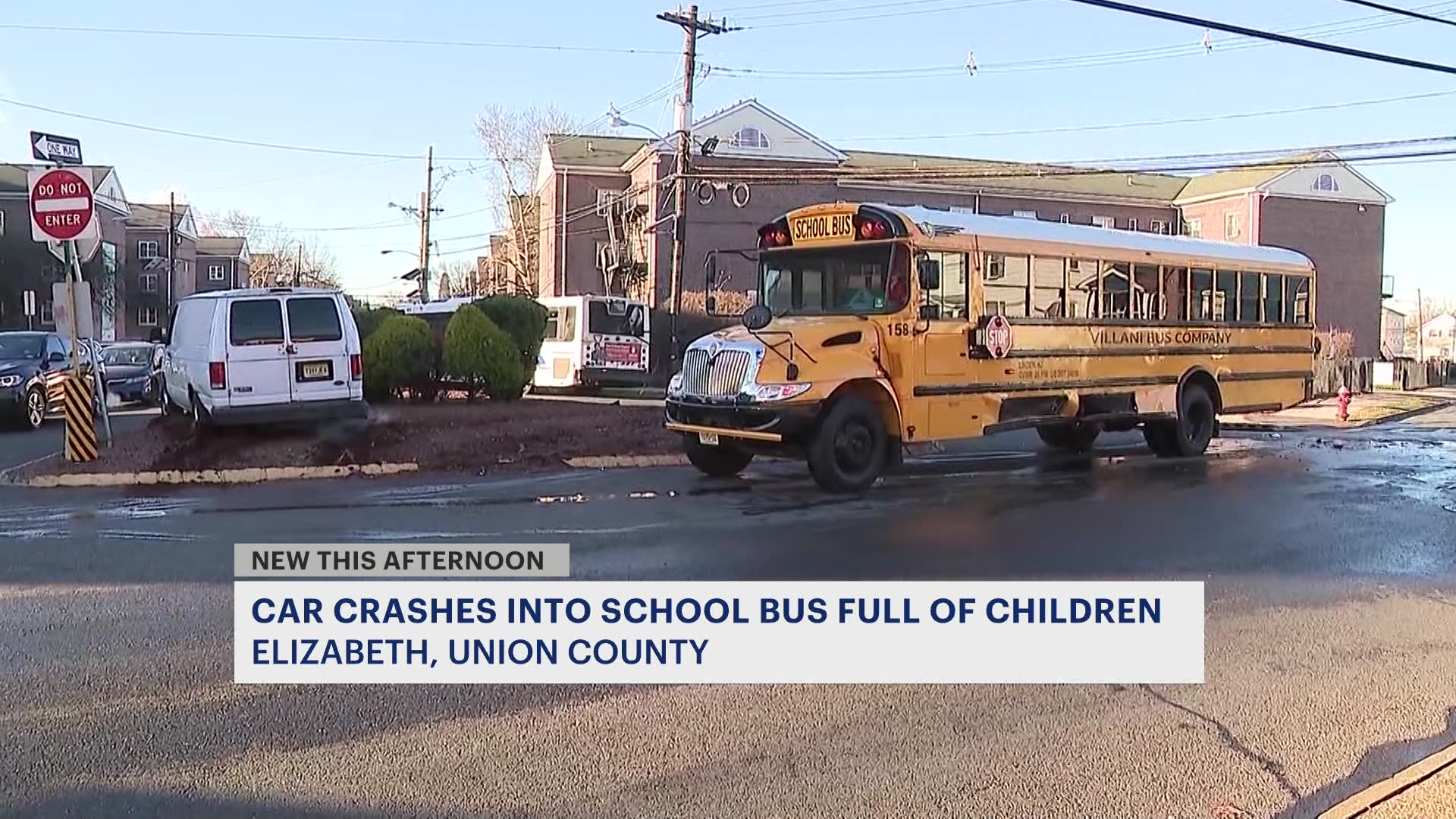 News 12 | Brooklyn | Elizabeth Police Car Collides With School Bus ...