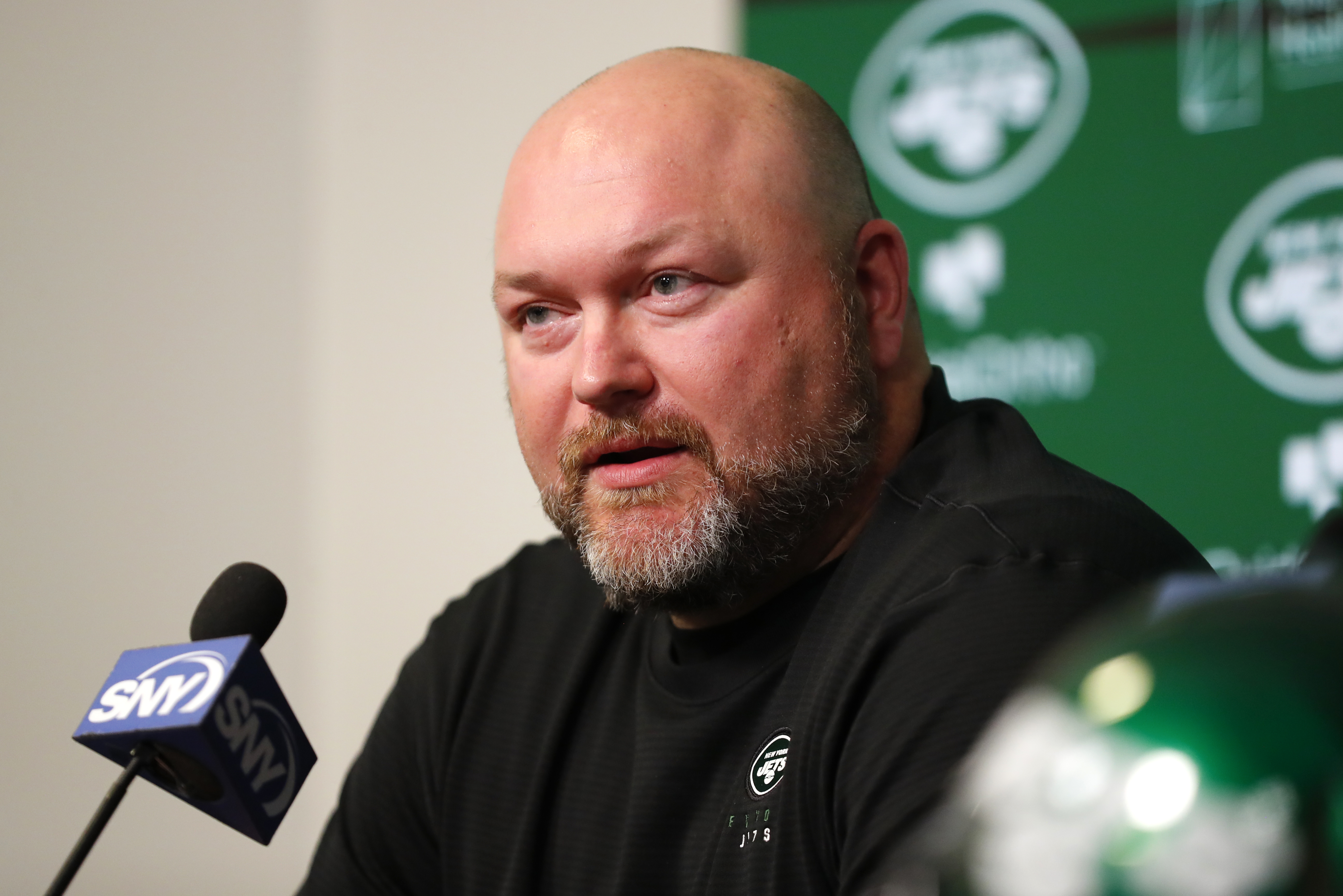  Joe Douglas 