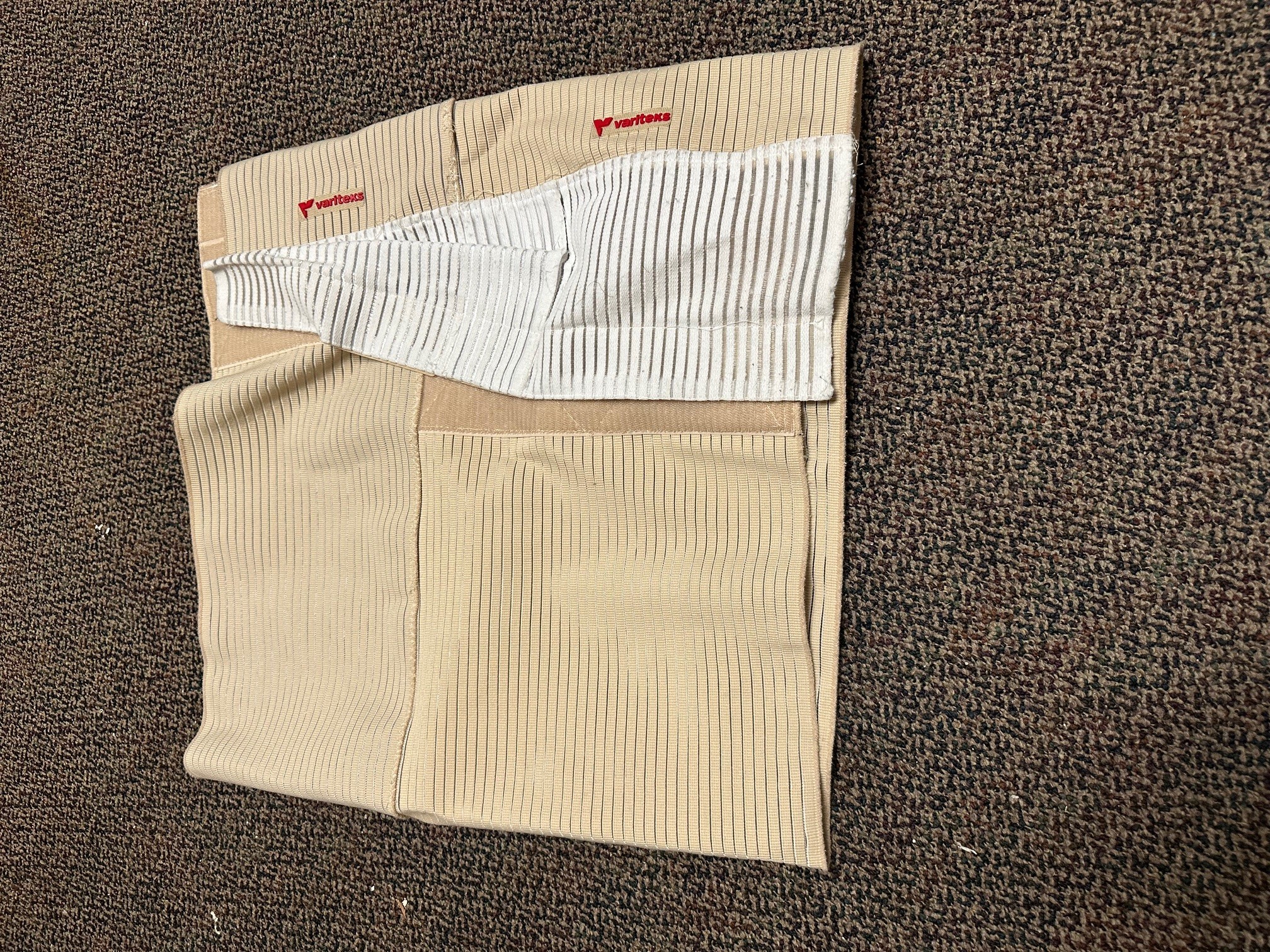 Girdle1.jpg